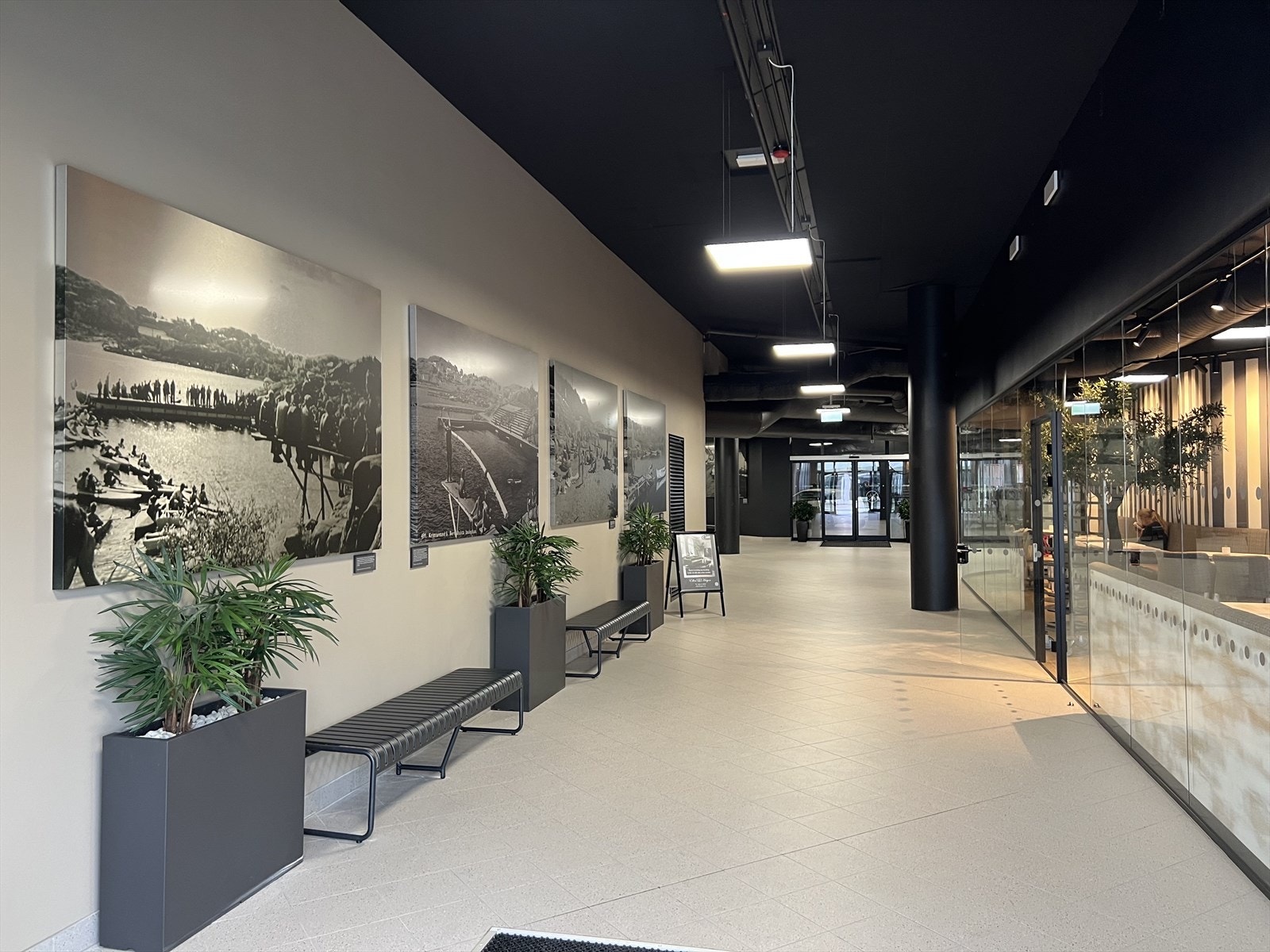 Felles inngangsparti Galleribilde