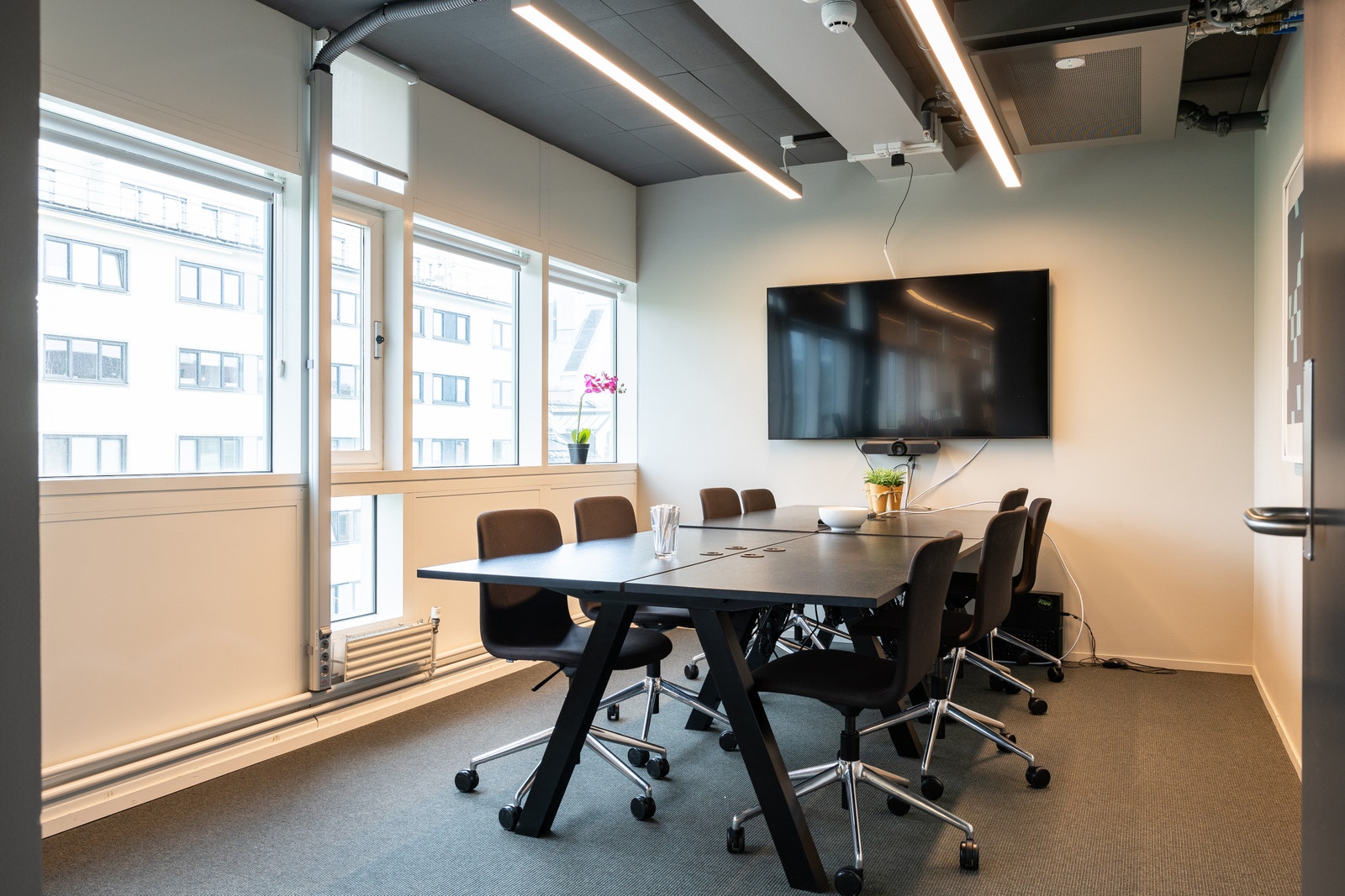 Eksempel på møterom i private kontor. Galleribilde