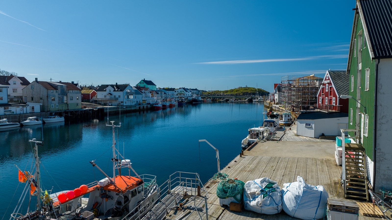 På solsiden av Heimsundet Galleribilde