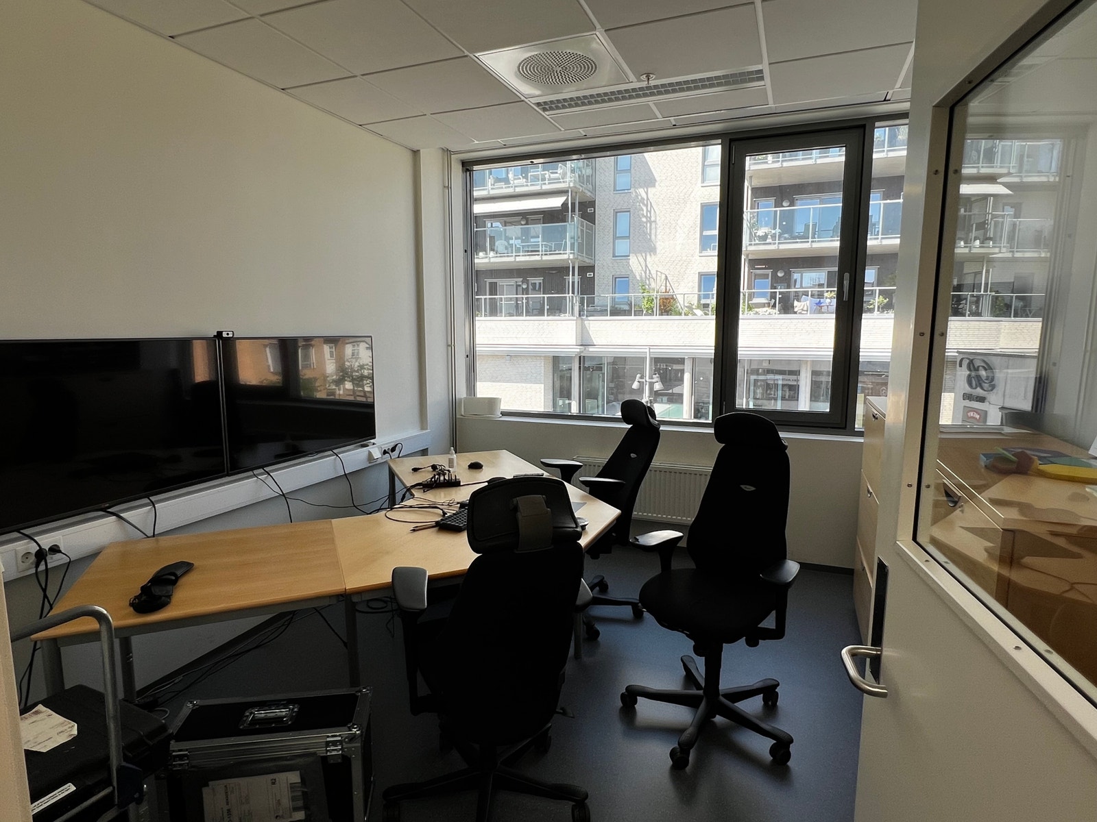 Kontorcelle Galleribilde