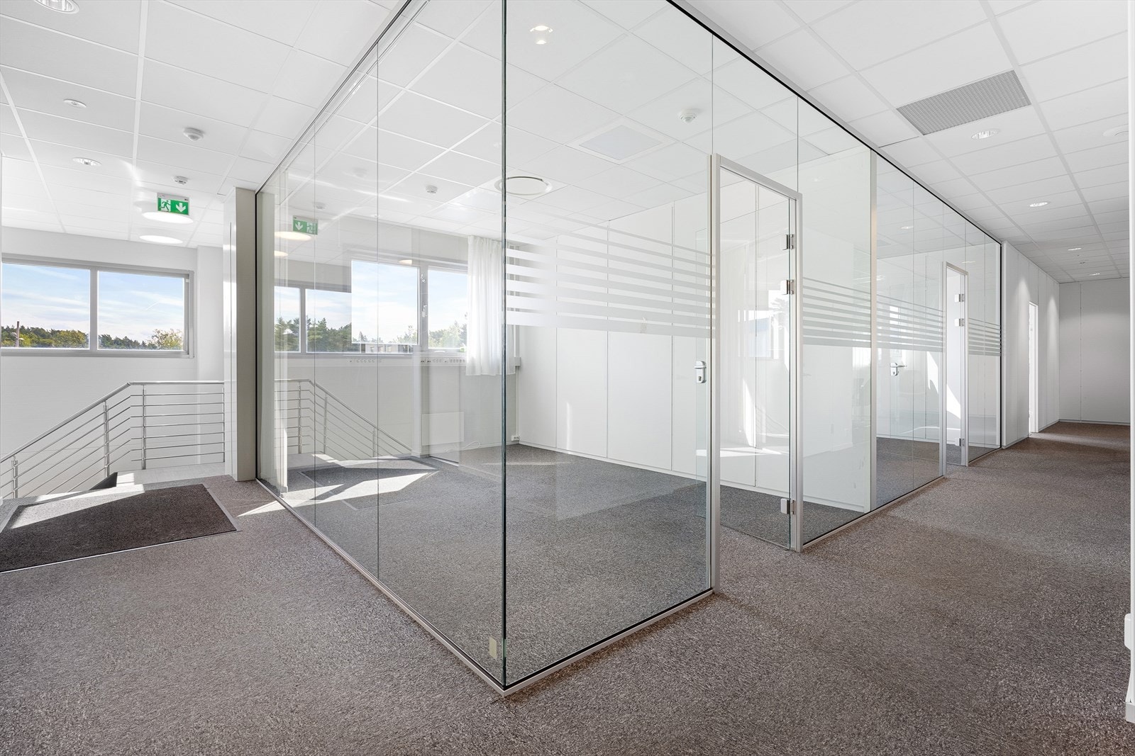 8 stk. kontorer. Galleribilde