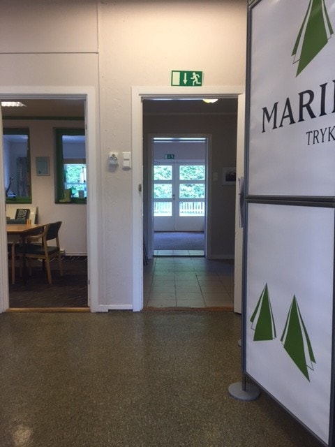 Gang til resepsjon og møterom 1 Galleribilde
