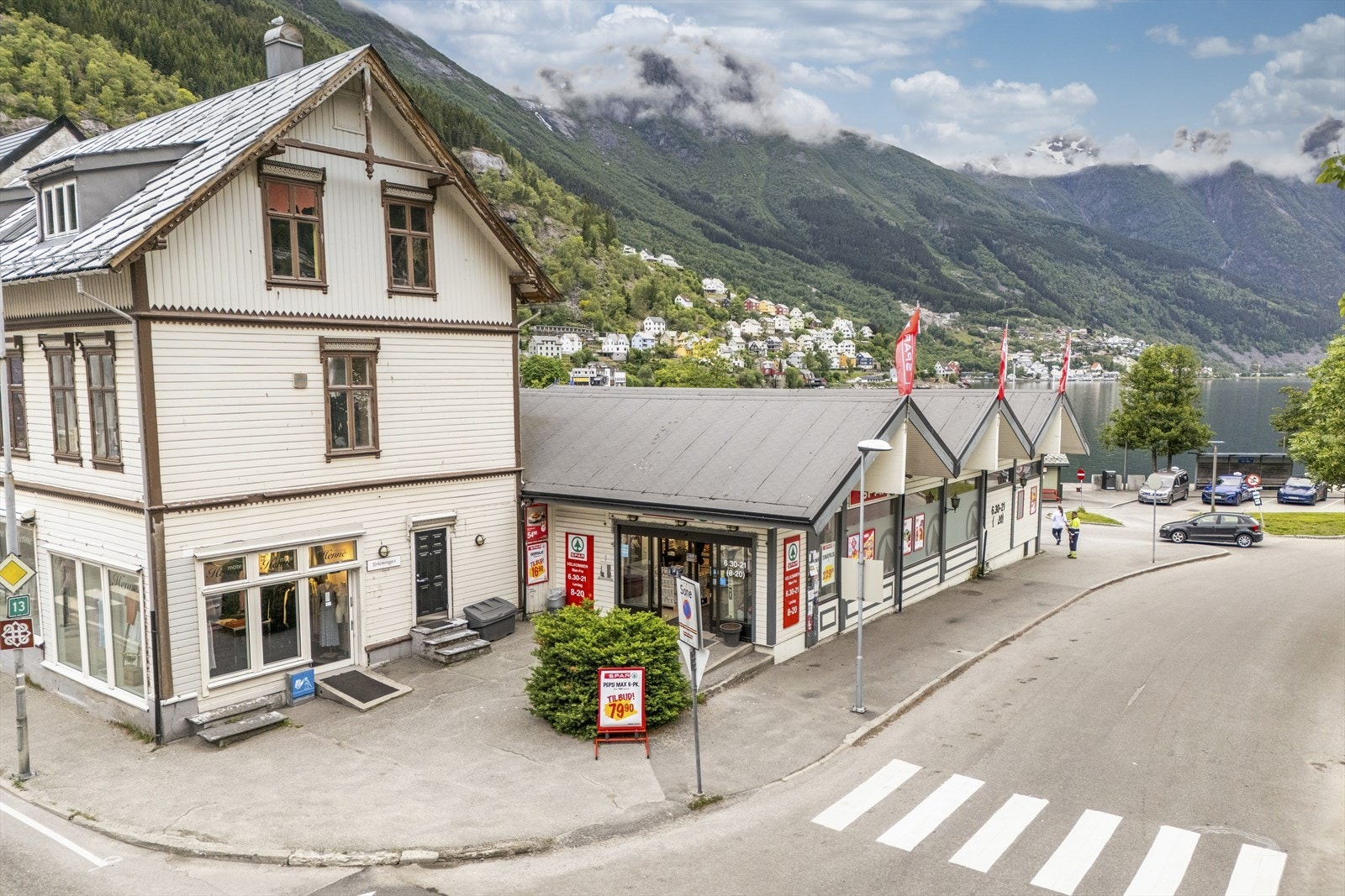 Profilert forretningsseksjon til salgs Galleribilde