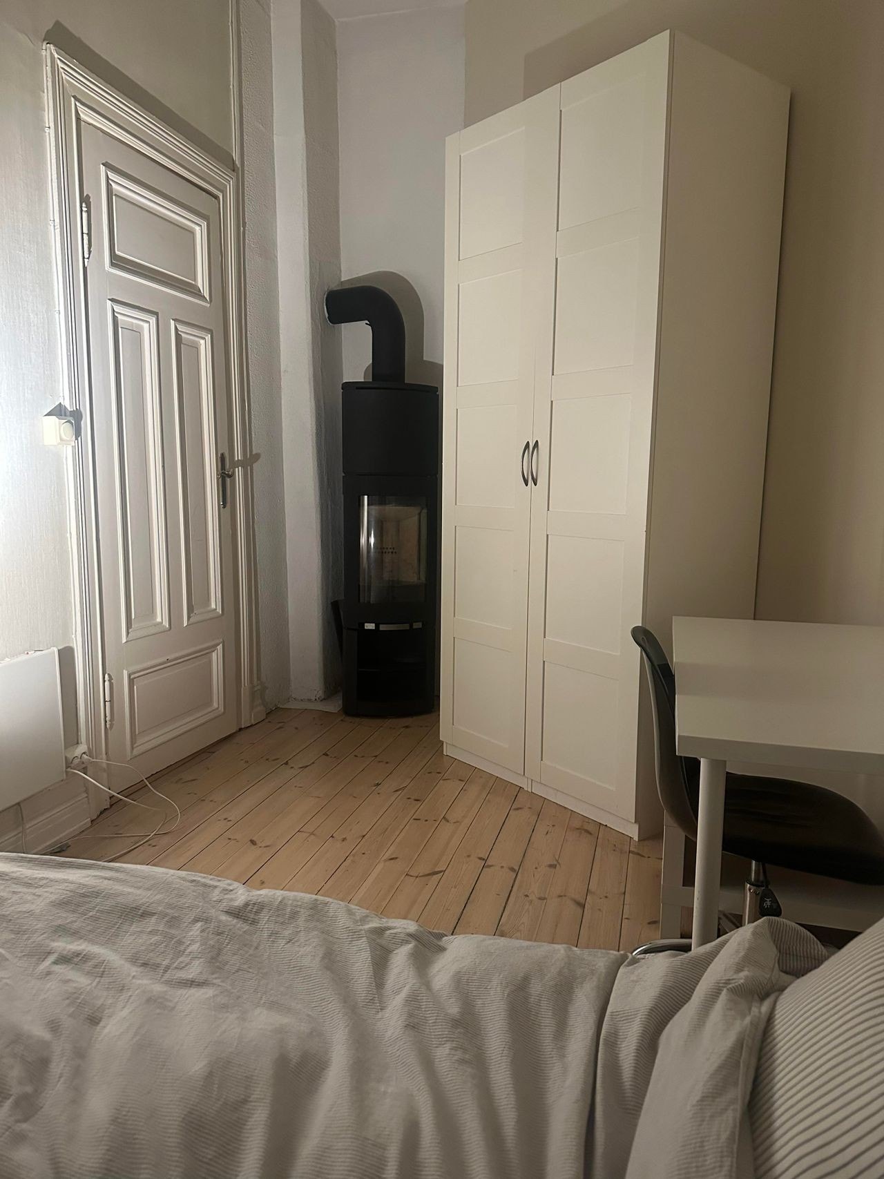 Room 1 Galleribilde