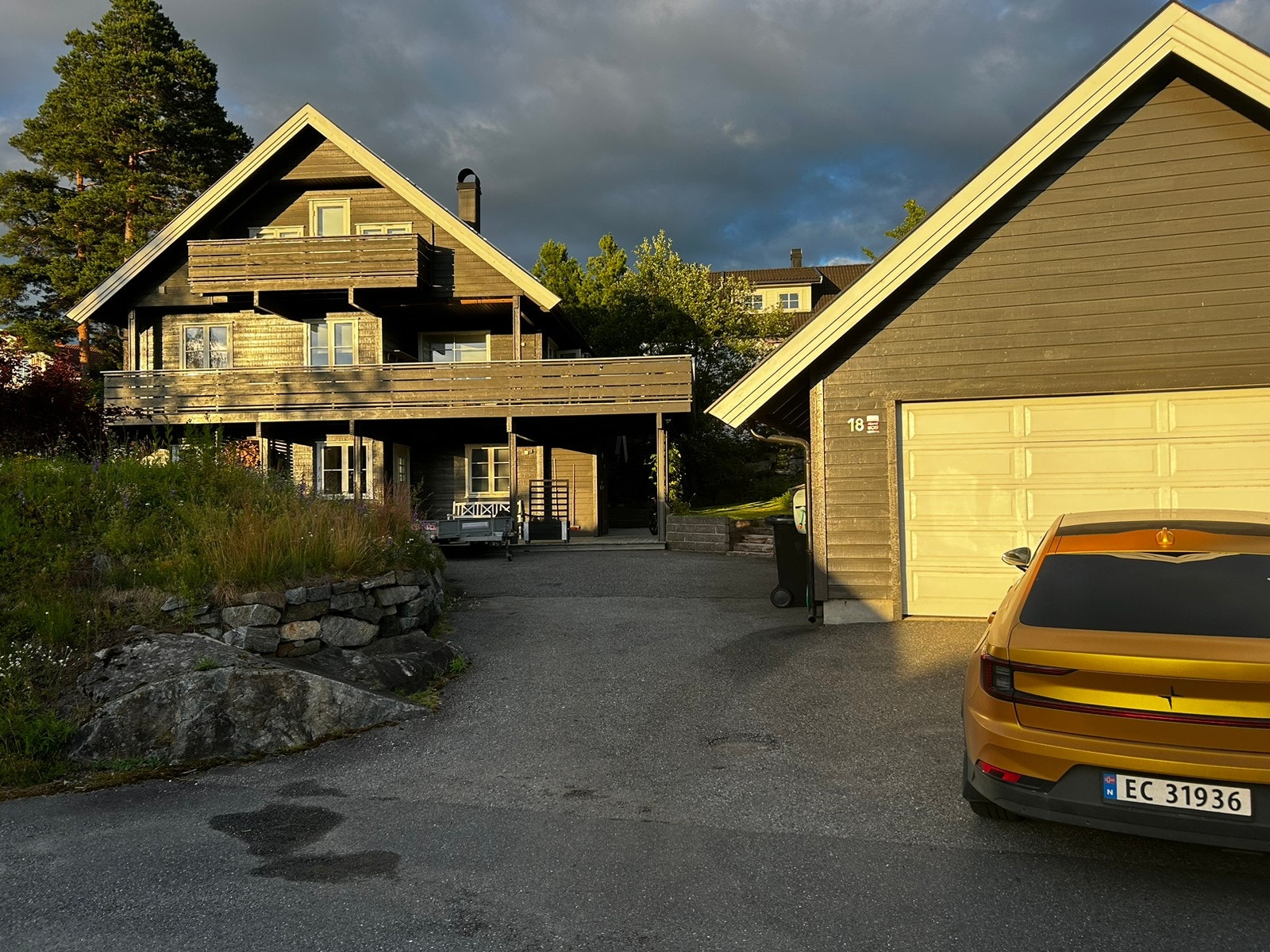 Fasade Røkkums vei 18 Galleribilde