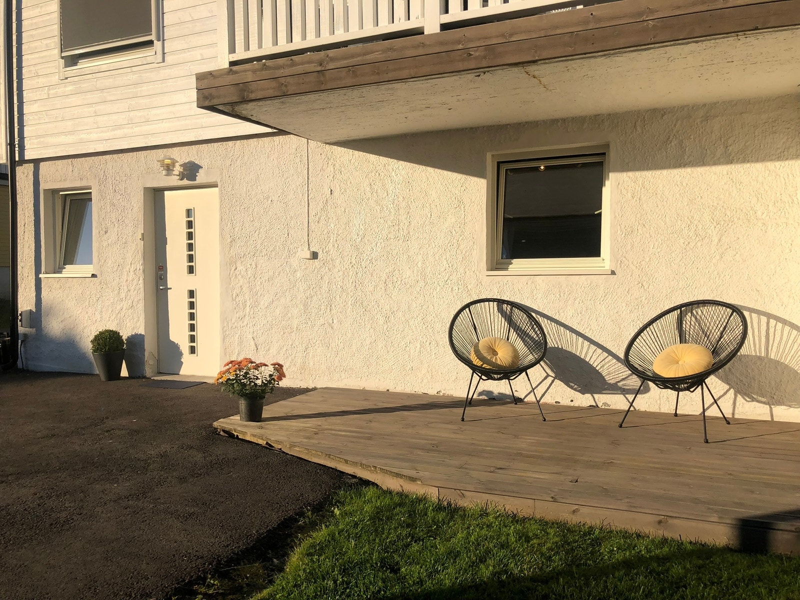 Platting og parkeringsplass rett utenfor døren Galleribilde