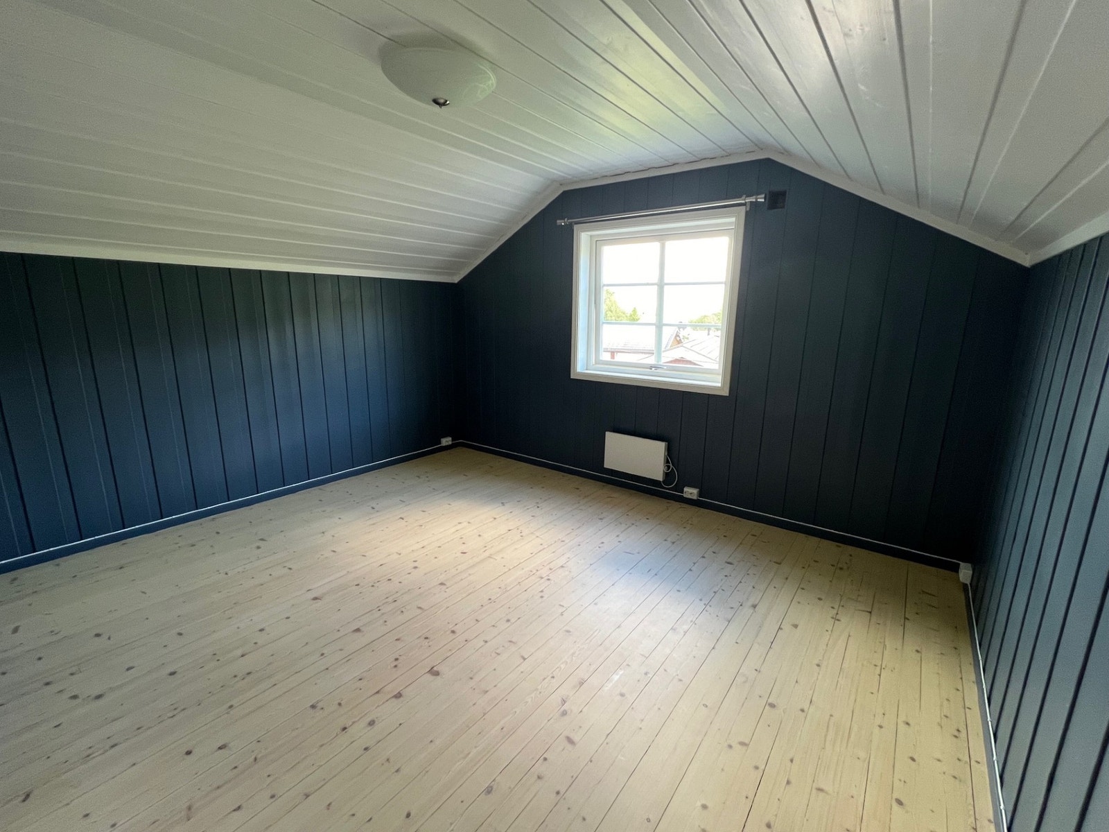 Soverom 1 2.etg Galleribilde