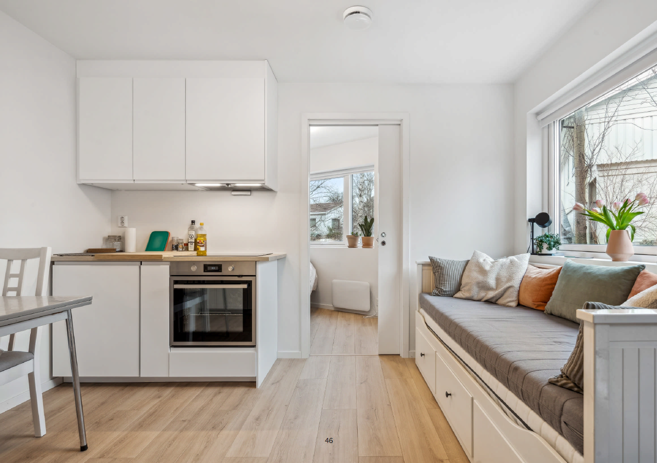 Kjøkken/stue, slik det har sett ut hos leietaker. (Bilde er hentet fra denne boligannonsen: finn.no/345580758) Galleribilde