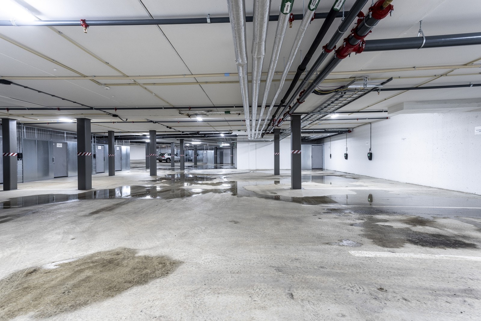 Leiligheten disponerer en garasjeplass. Galleribilde