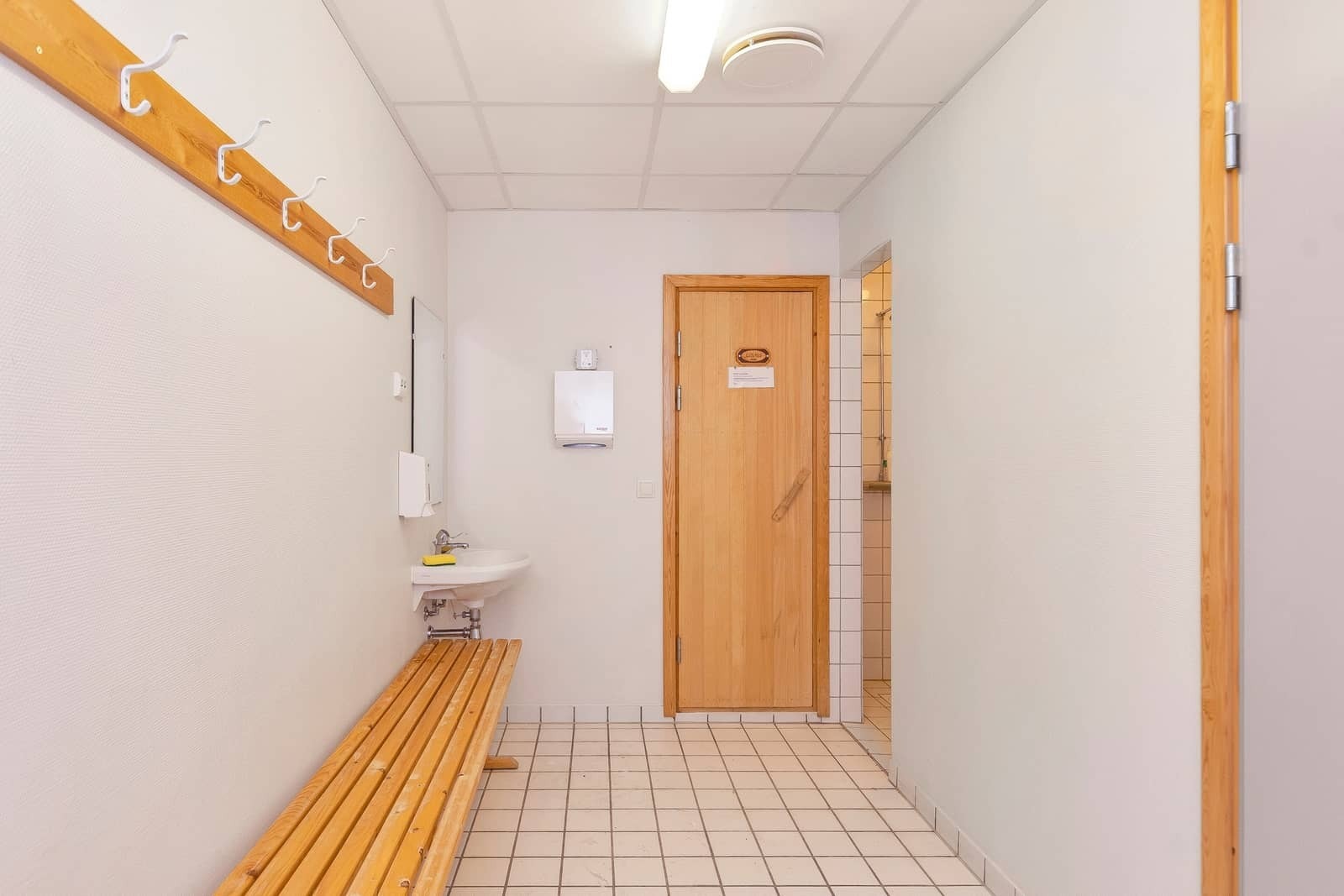 Garderobe Galleribilde