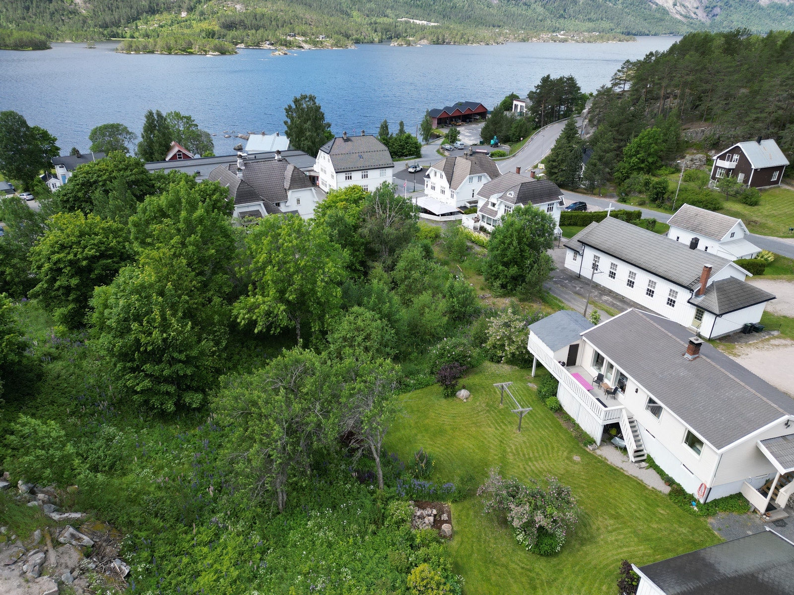 Tomten midt i bildet Galleribilde