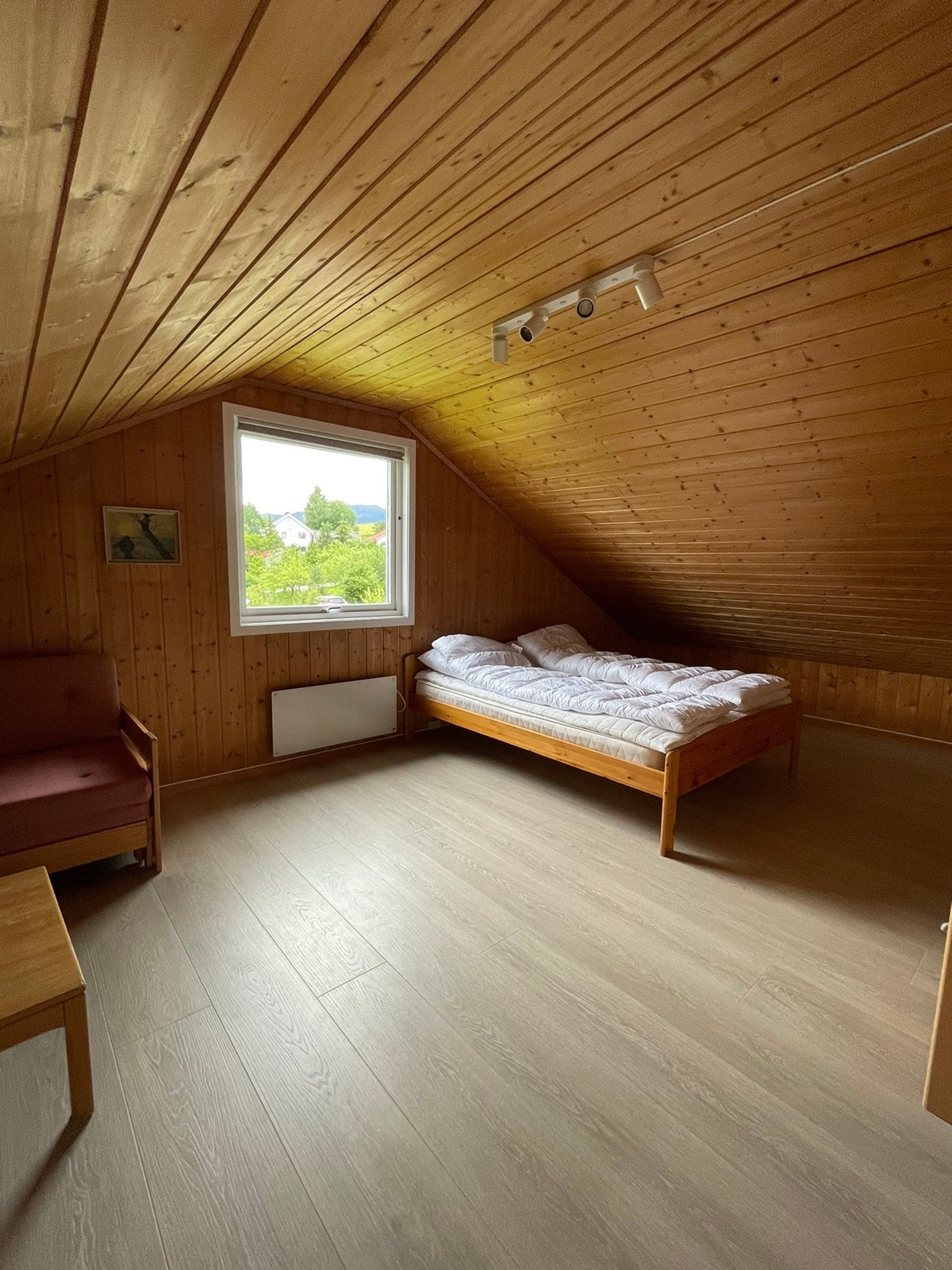 Sov. 4 - 2.etg ledig Galleribilde