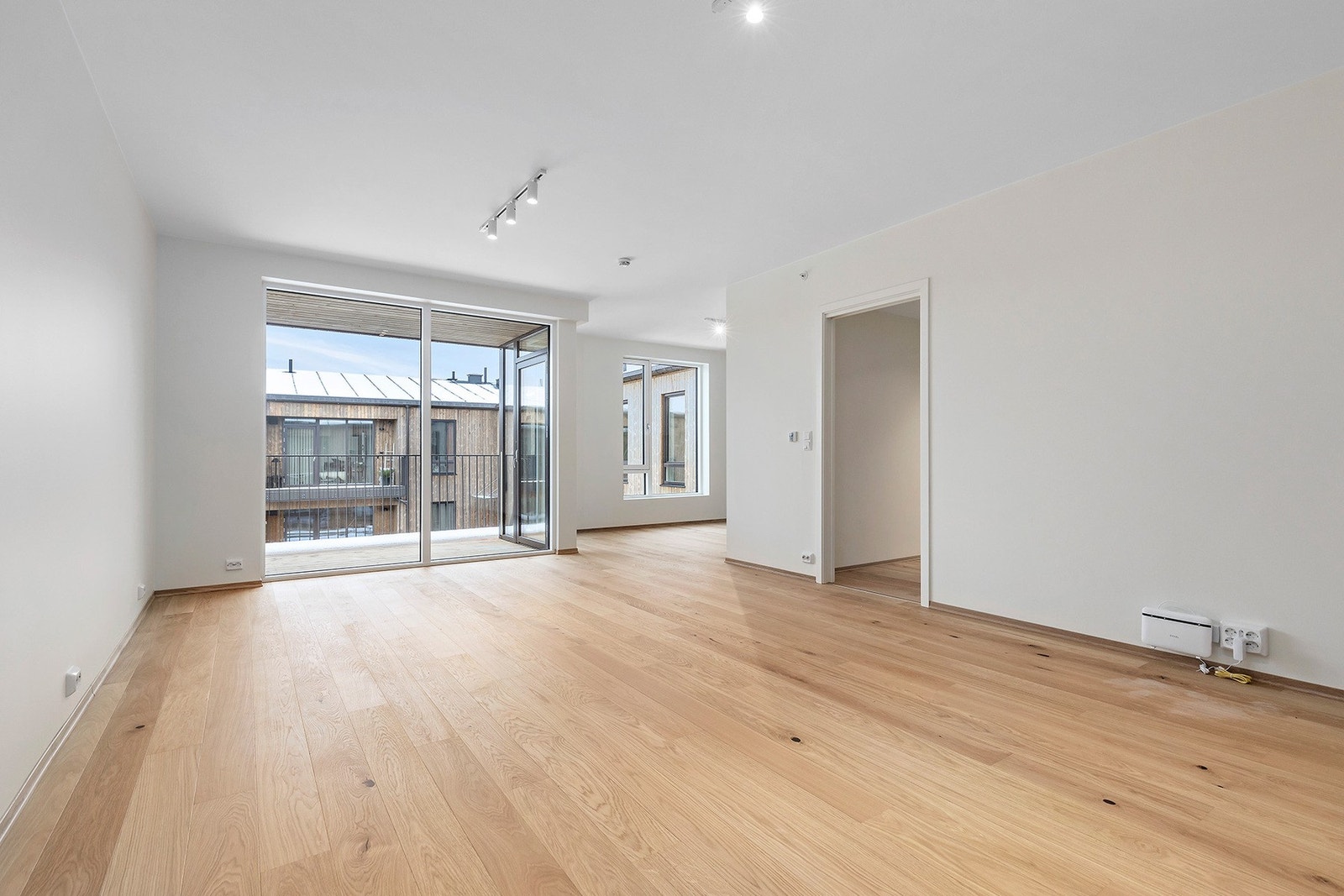 Romslig stue som gir deg gode møbleringsmuligheter. Galleribilde