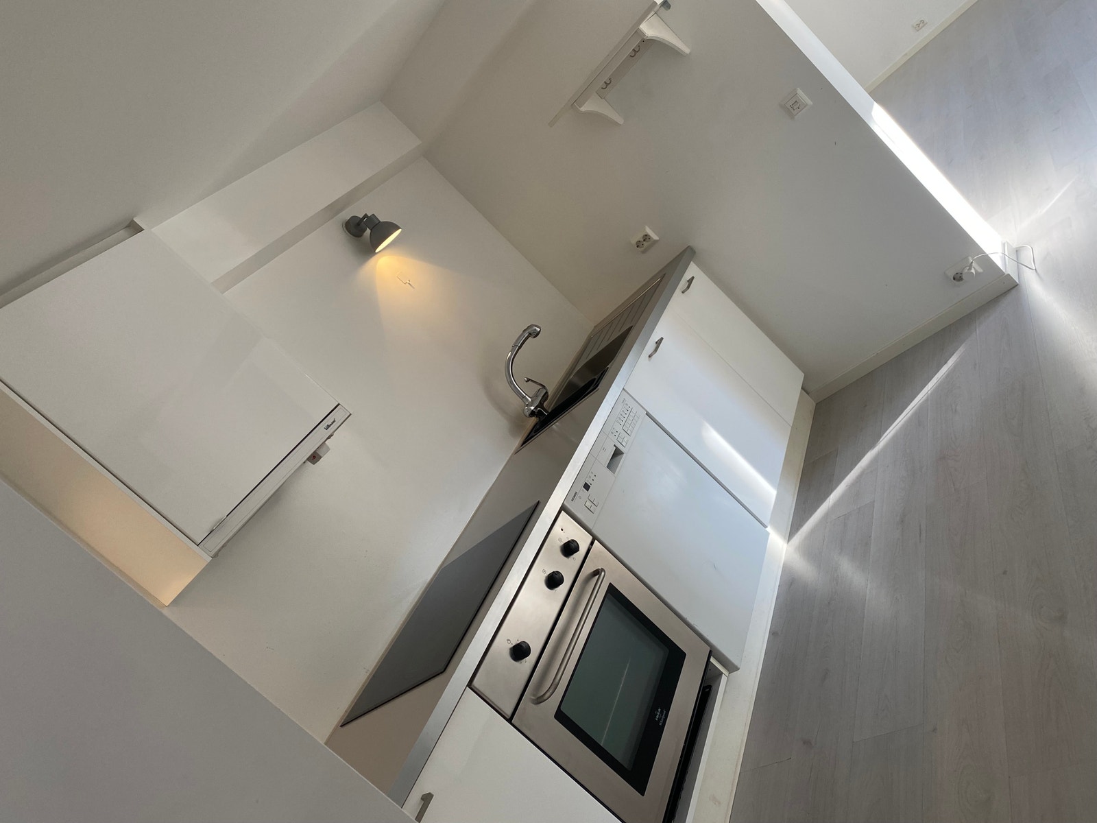 Kjøkken, åpent til stue Galleribilde