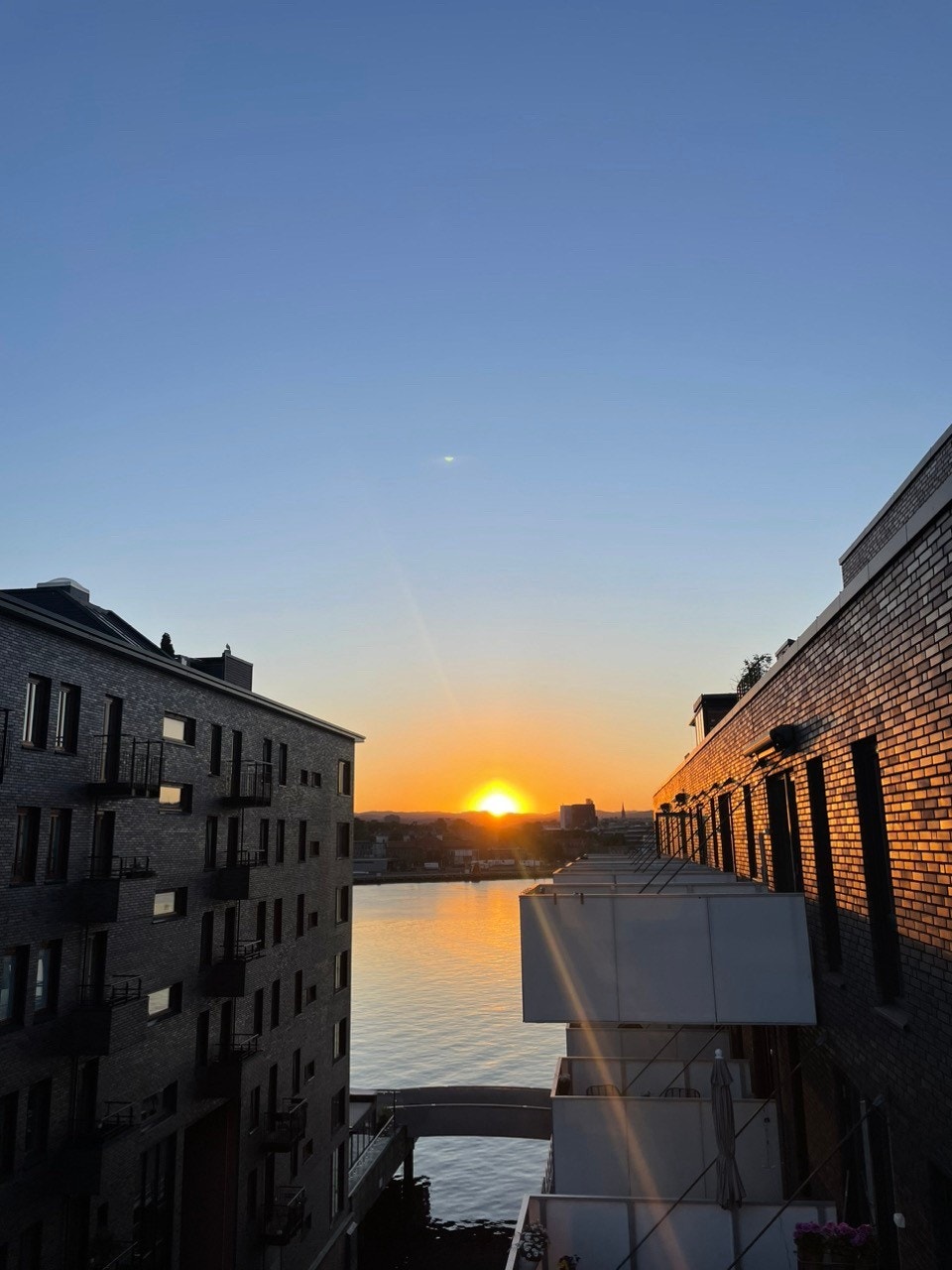 Solnedgang fra balkongen Galleribilde