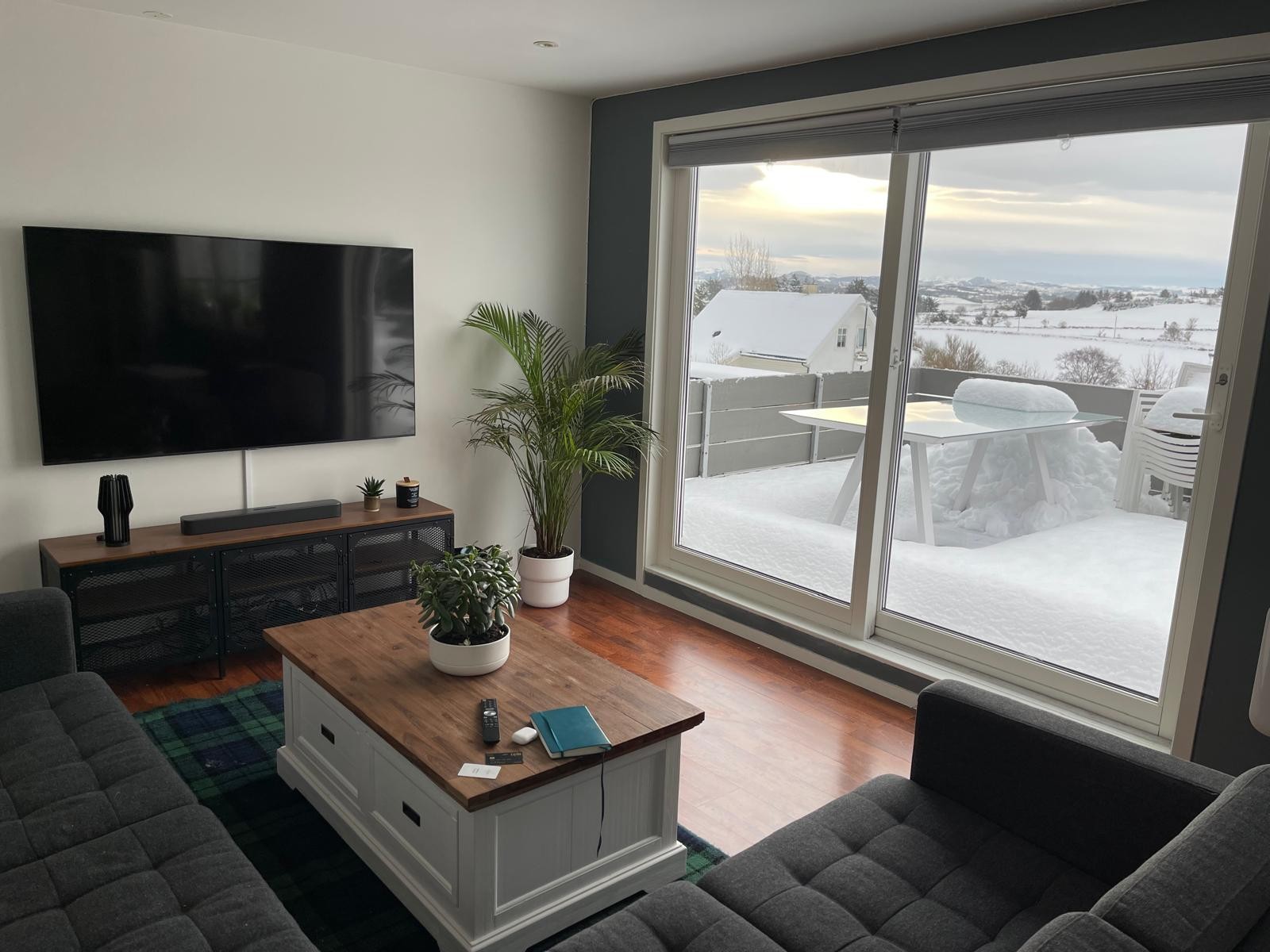 View out in winter Galleribilde