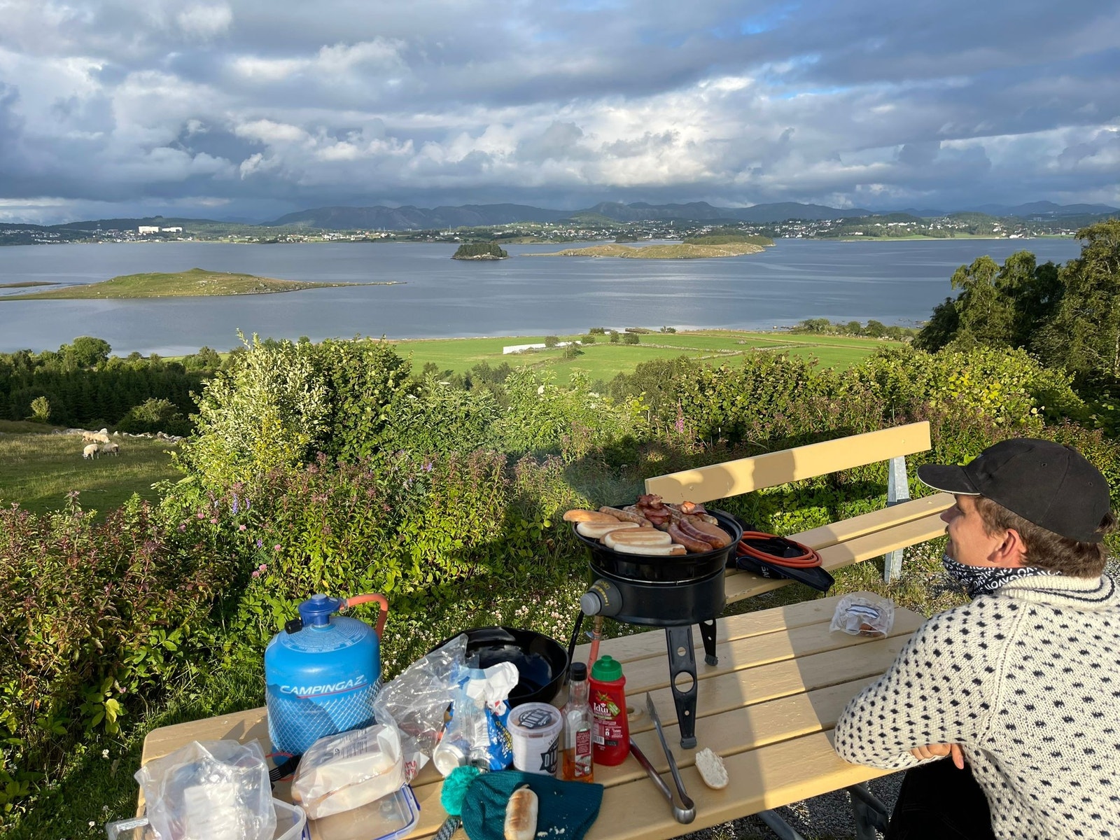 View from near apartment Galleribilde