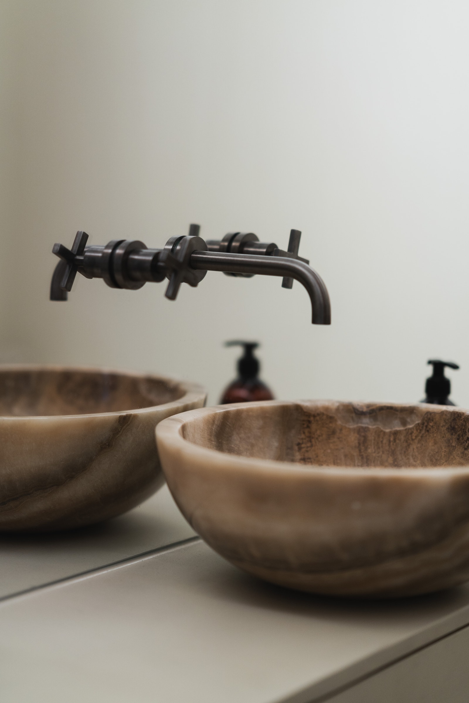 Bad 2 | Håndvask i Marmorstein Galleribilde