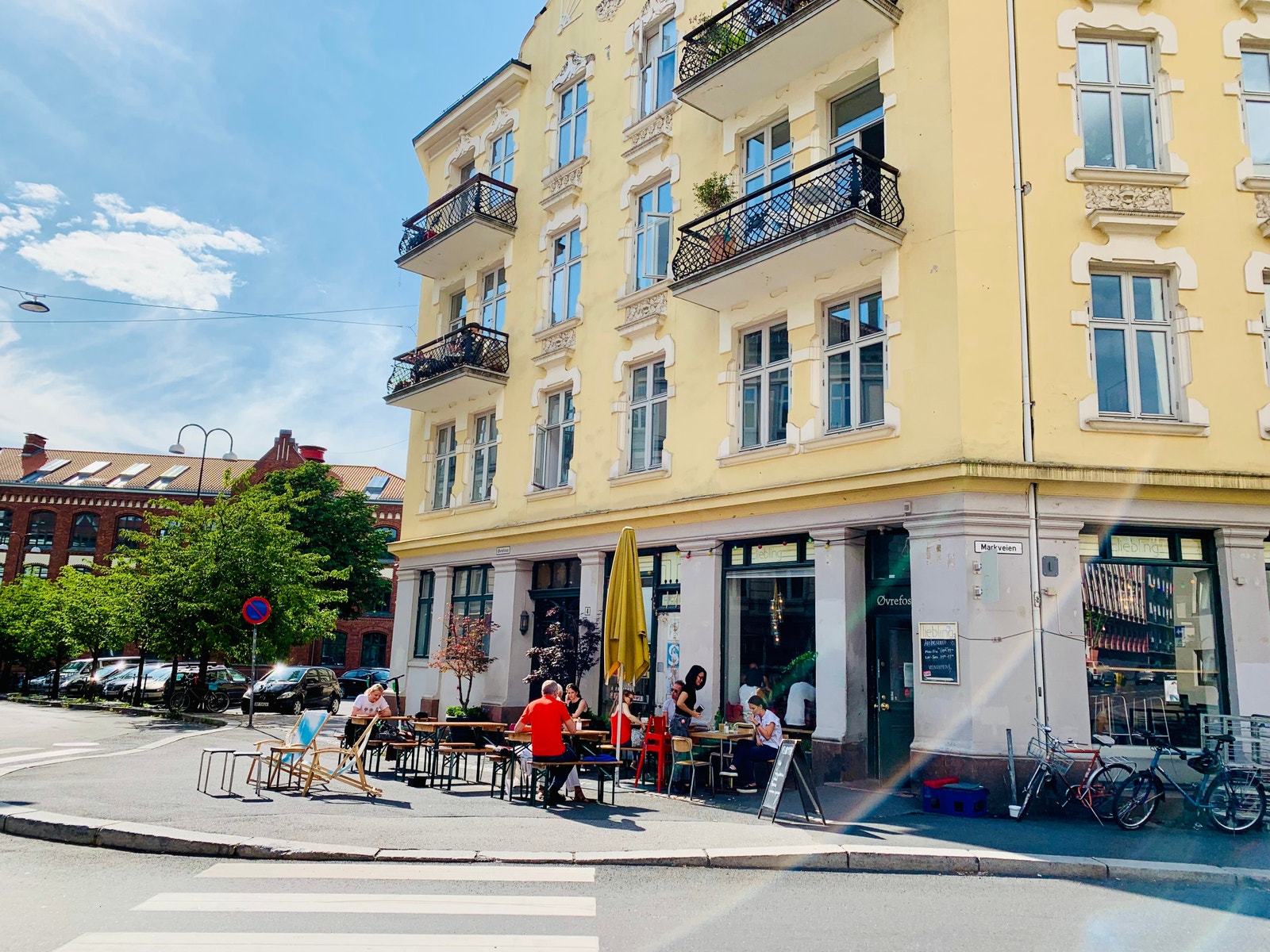 Utallige caféer og spisesteder rett rundt hjørnet (tidligere Liebling, nå Babbo Collective) Galleribilde