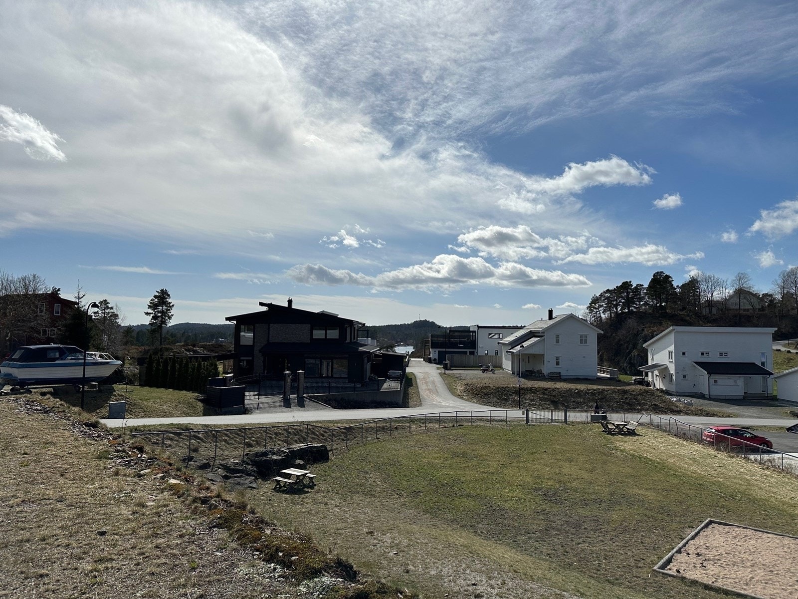 Utsikt fra tomten Galleribilde