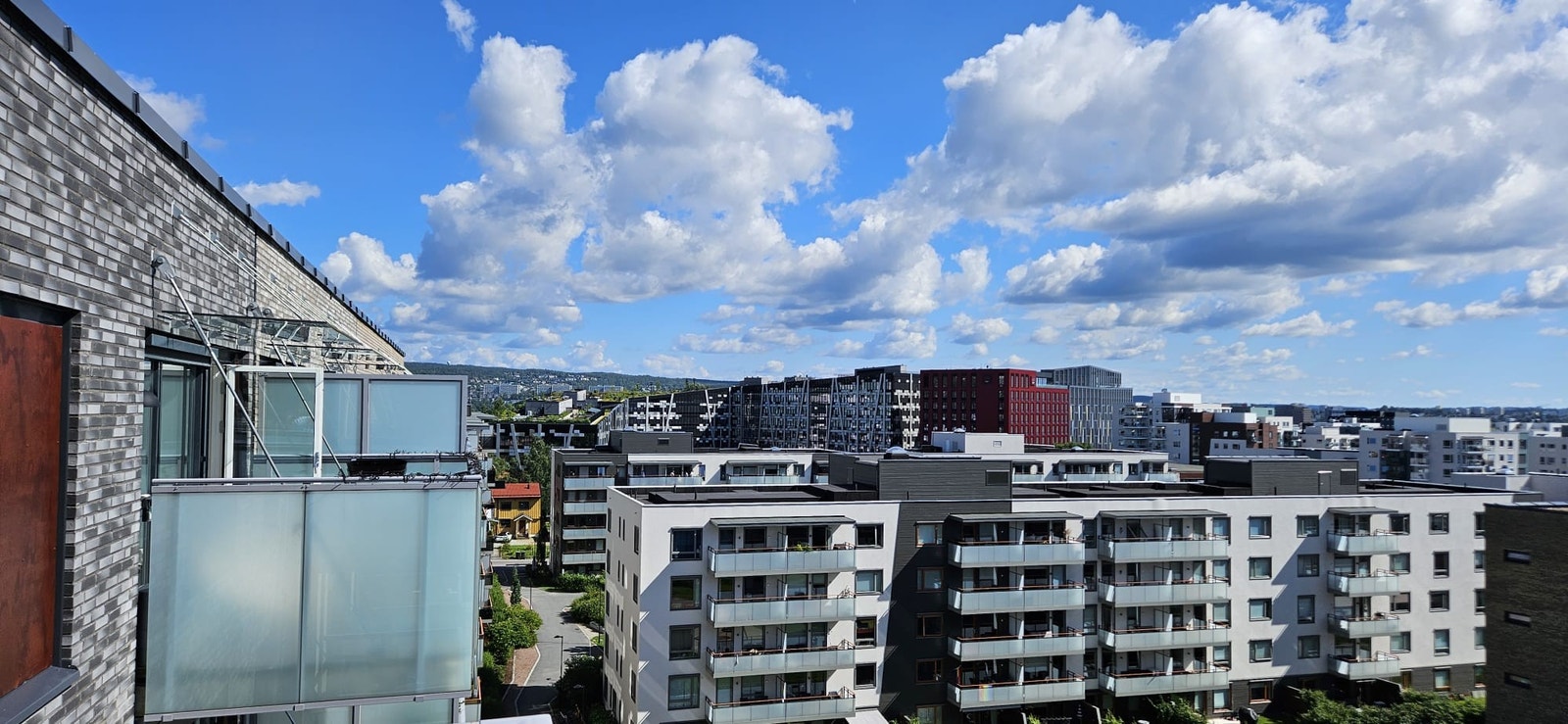 Fasade 2. Mot Økernportalen. Galleribilde