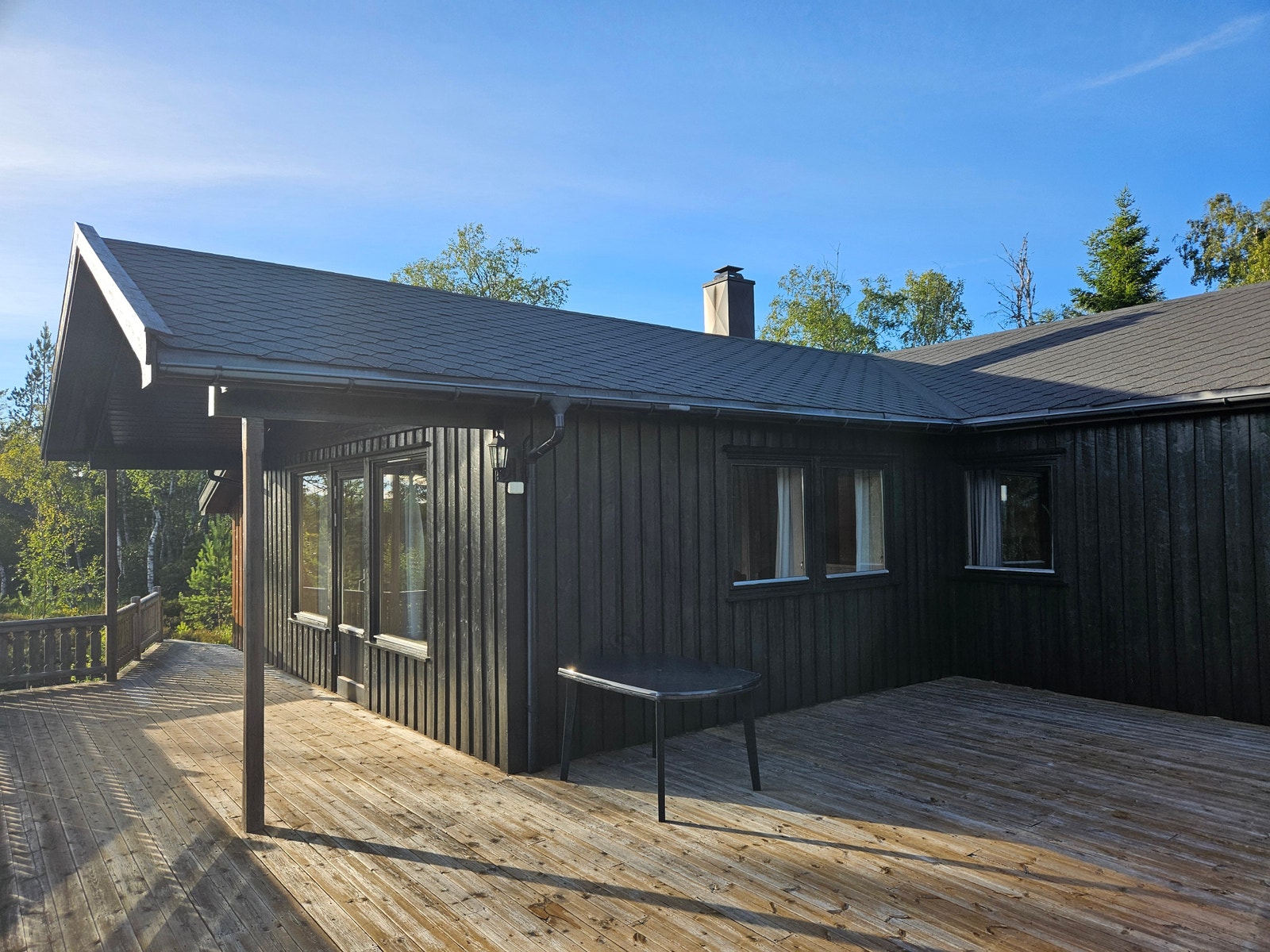 Stor solrik terrasse Galleribilde