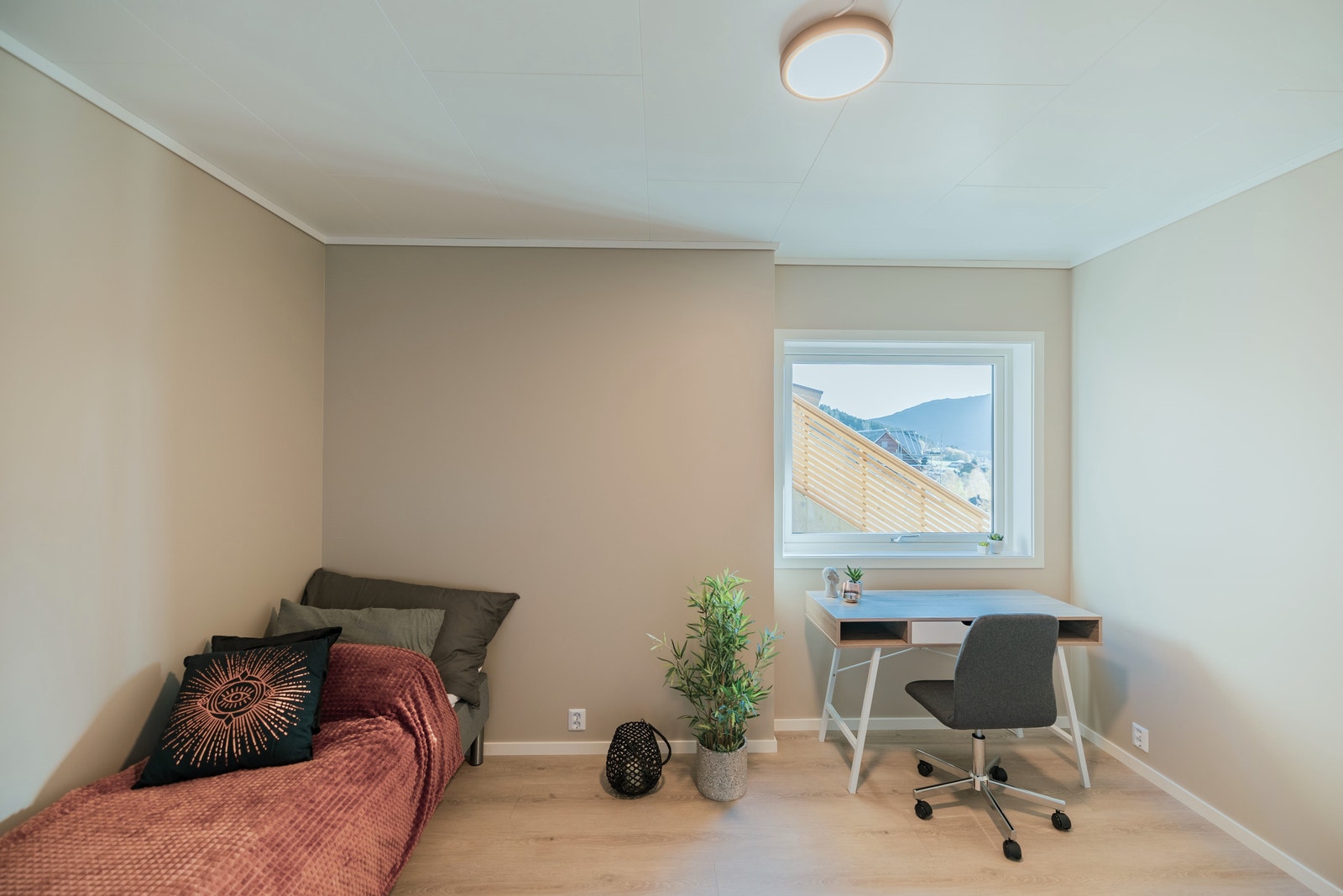 Plass til større seng om det skulle vere aktuelt Galleribilde