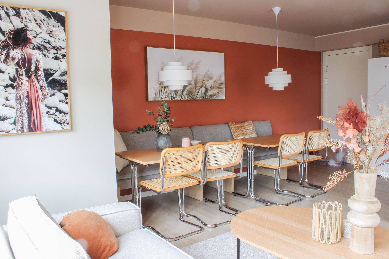 Spiseplass for hyggelige, felles middager. Galleribilde