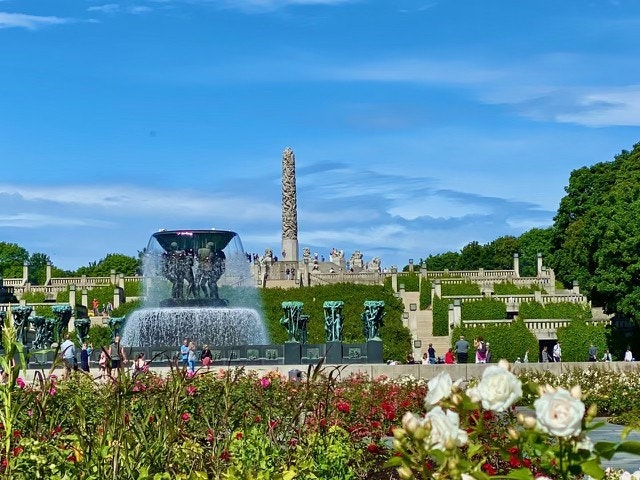 Frognerparken ligger kun en kort spasertur fra leiligheten Galleribilde