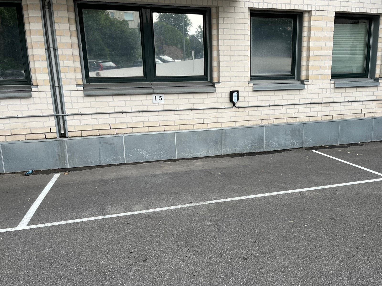 Parkeringsplass som kan følge med Galleribilde