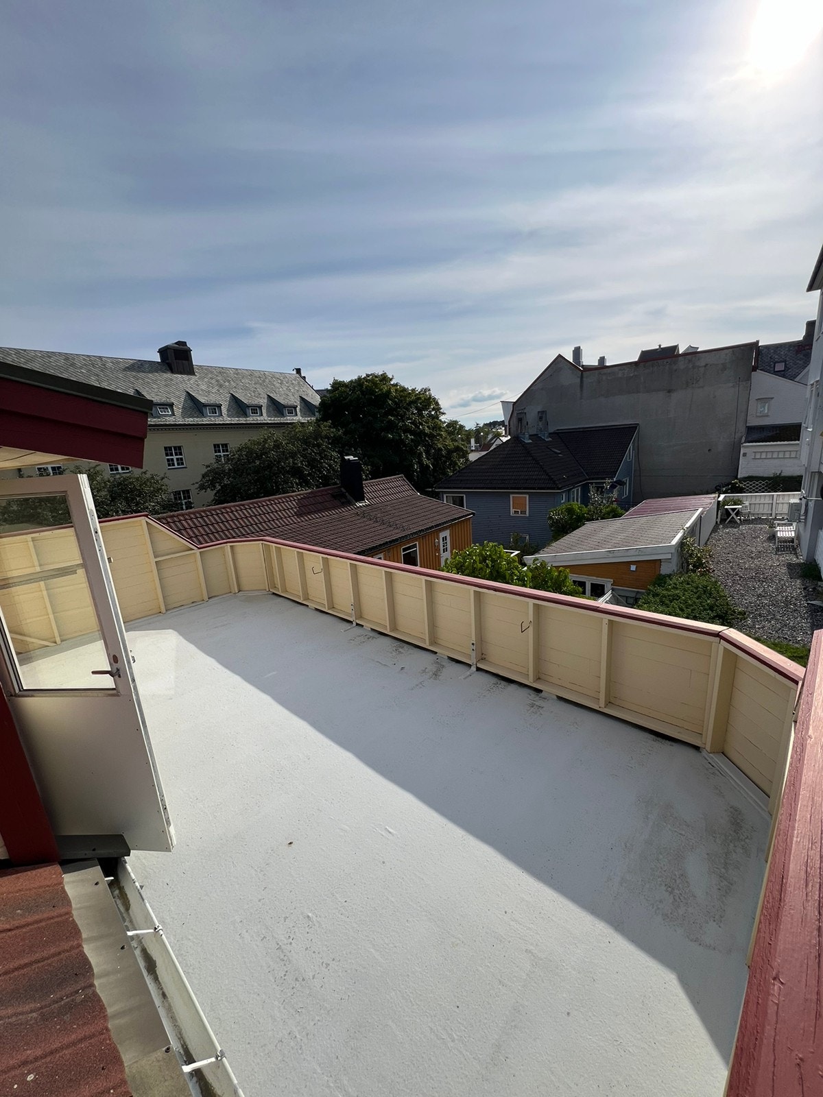 Balkong 2 - Med utemøbler Galleribilde