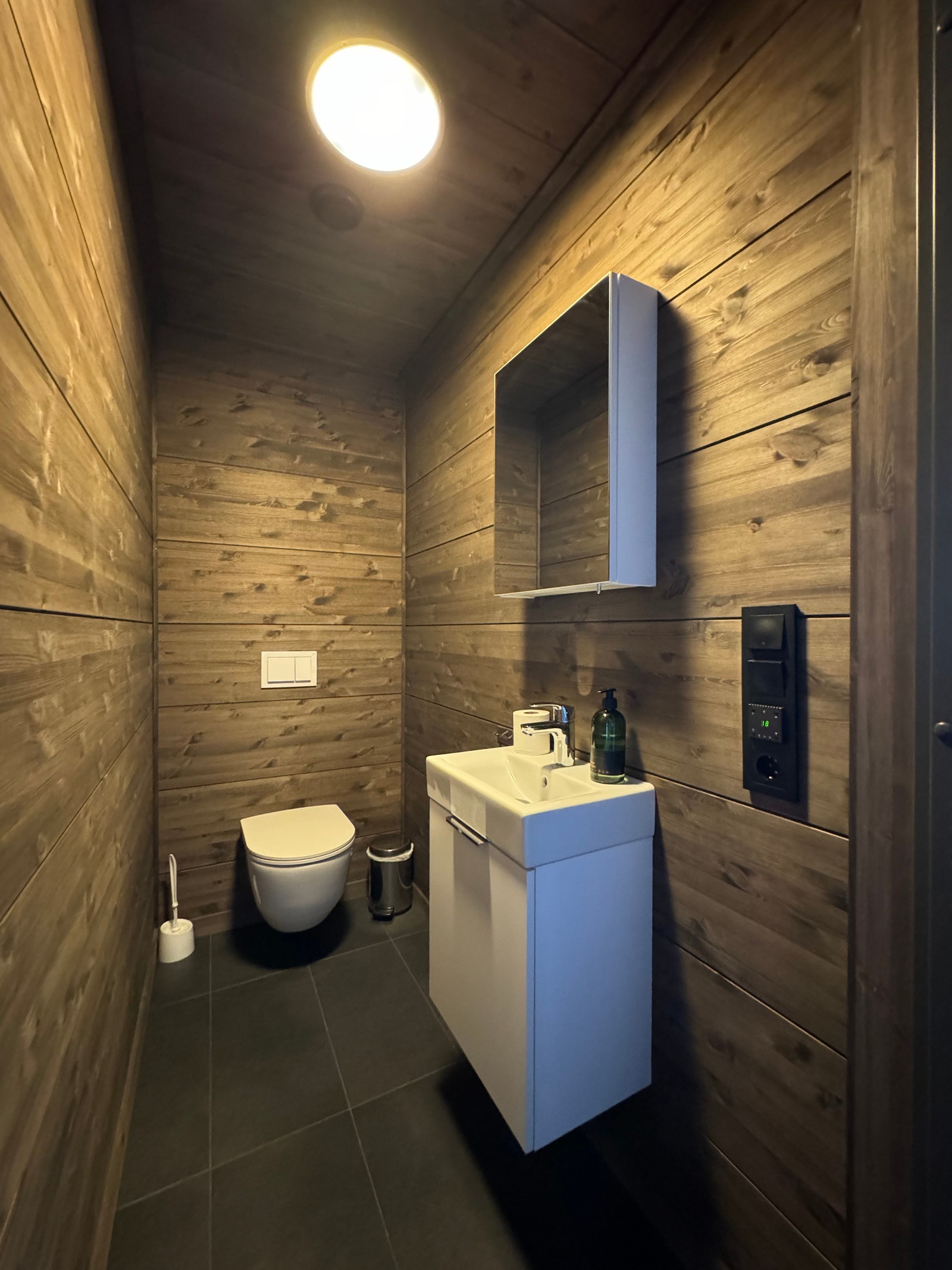 Bilder er fra lignende leilighet For avtale om visning ring Stein Plukkerud 90290303 Galleribilde