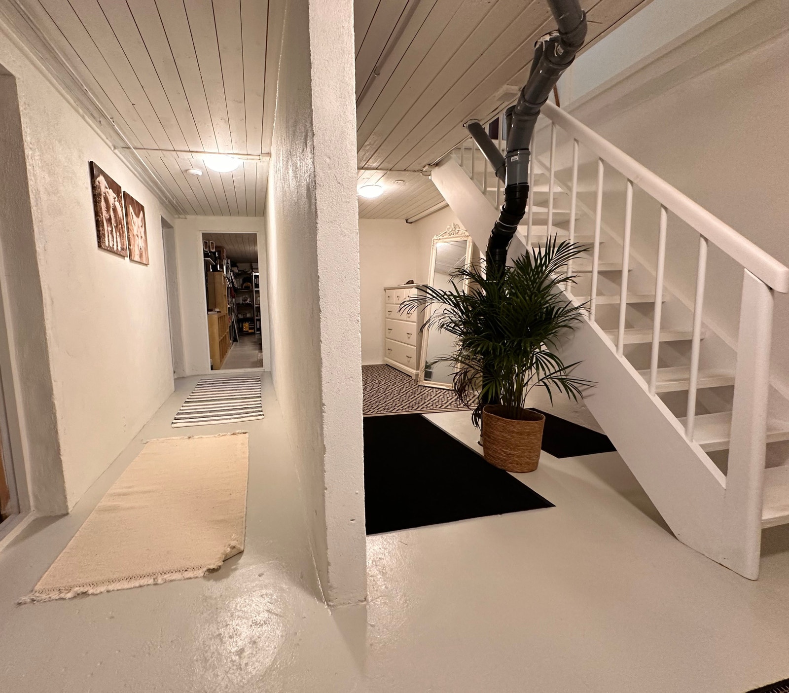 Gang til boder og kontor Galleribilde