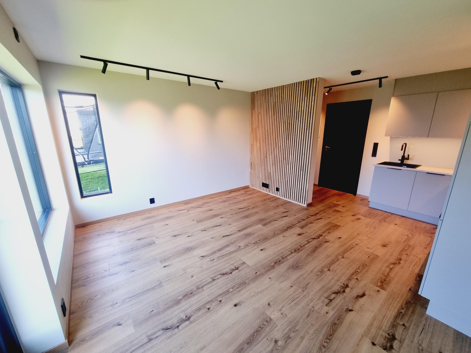 Stor stue og kjøkken på 23 kvm Galleribilde