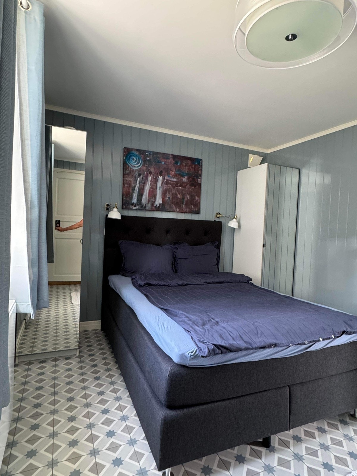 Hovedsoverom, med radiator og gulvvarme Galleribilde