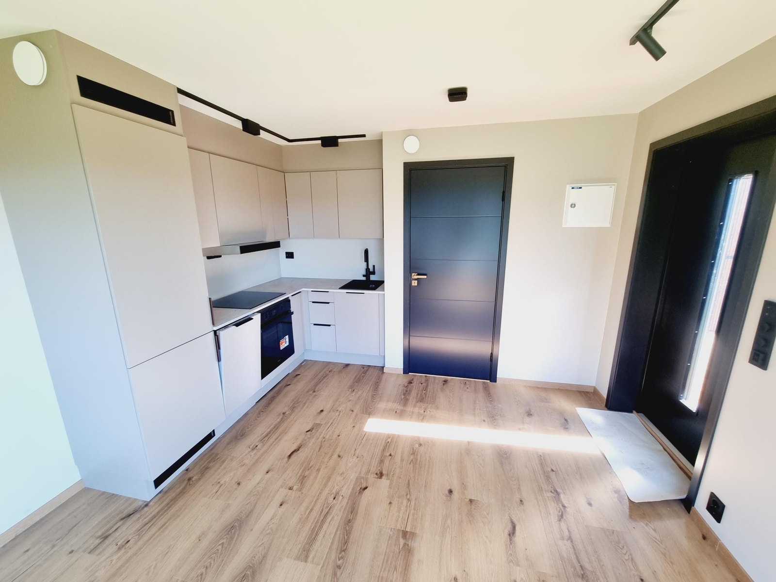 Stue og kjøkken Galleribilde