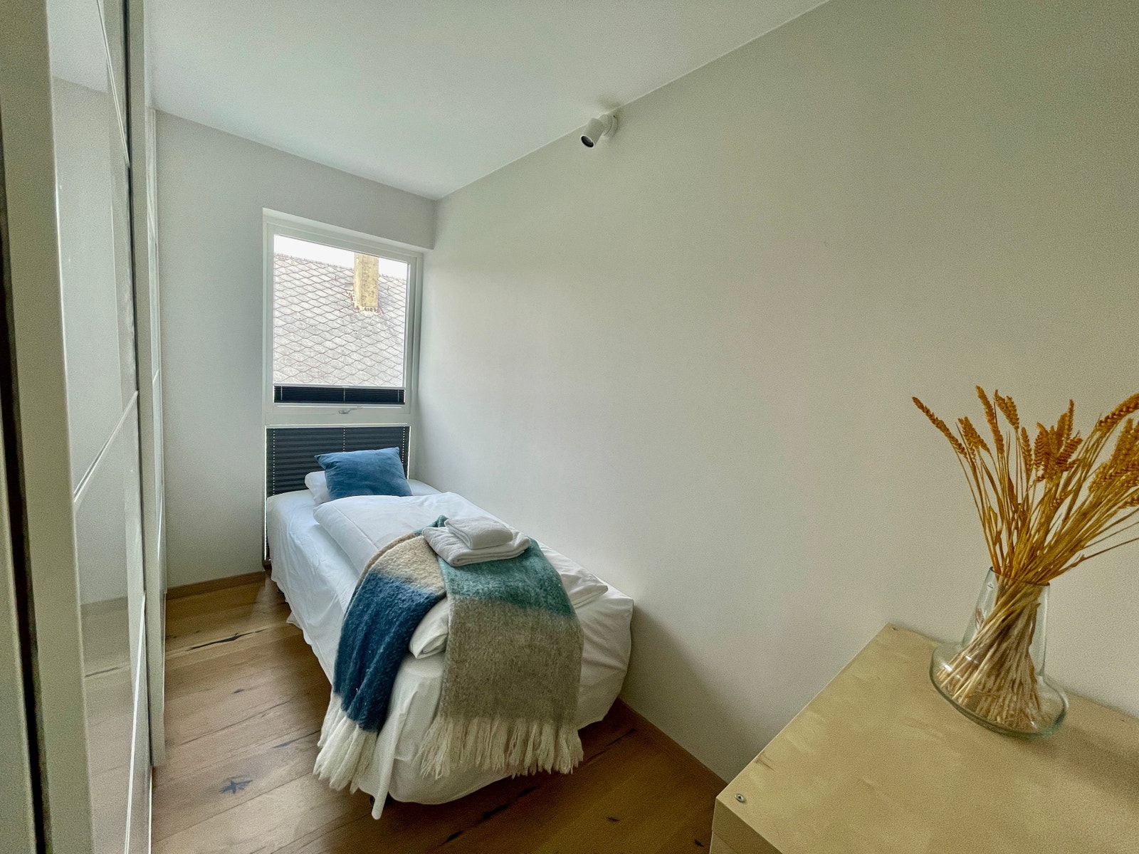 Soverom 2 med 90 cm seng Galleribilde