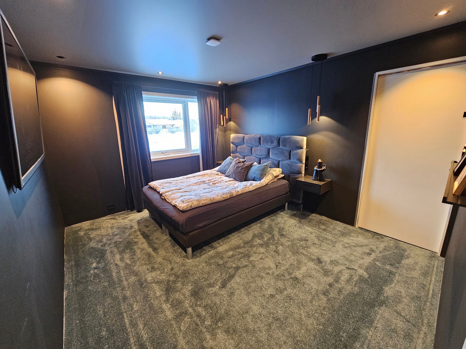 Mastersoverom, Tv med Chromecast Galleribilde