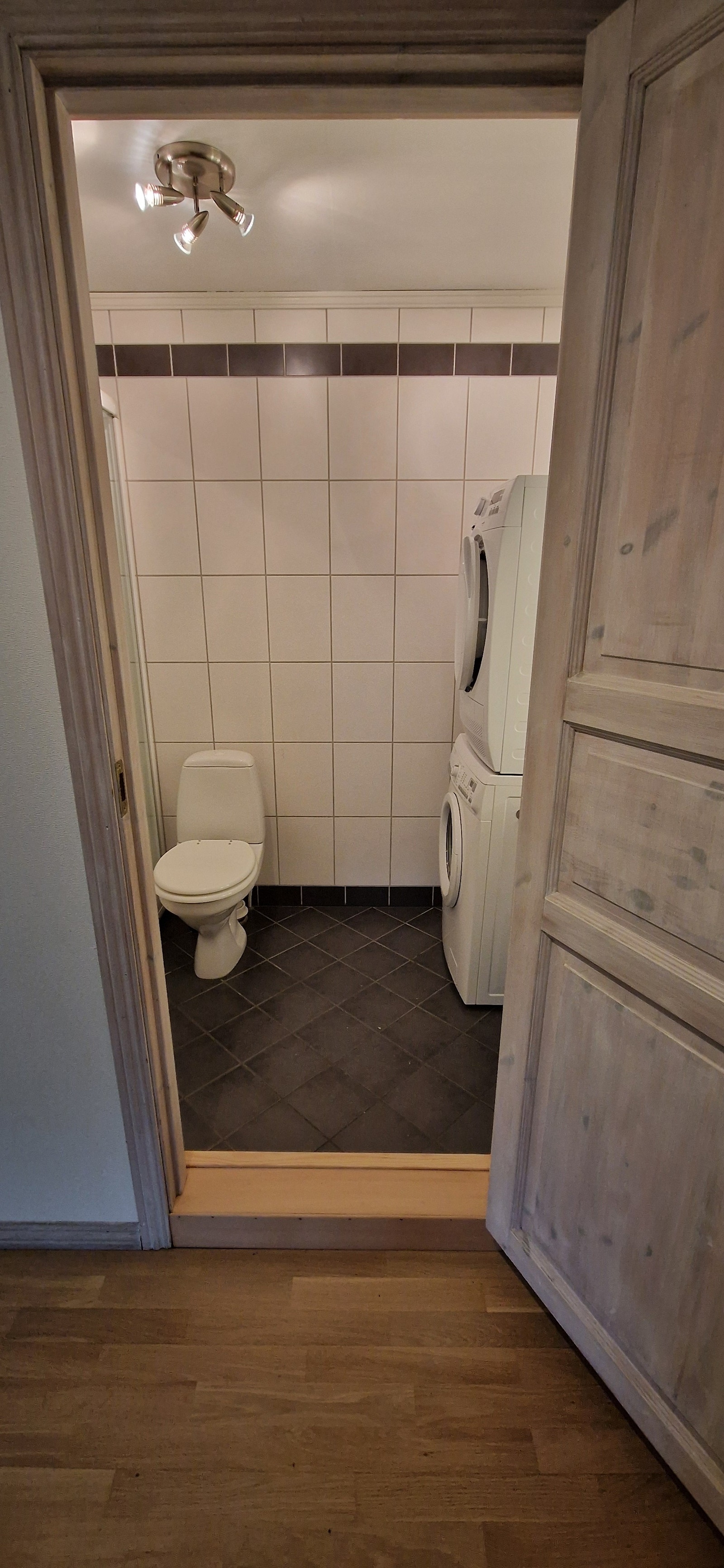 Bad_Toalett_1 Galleribilde