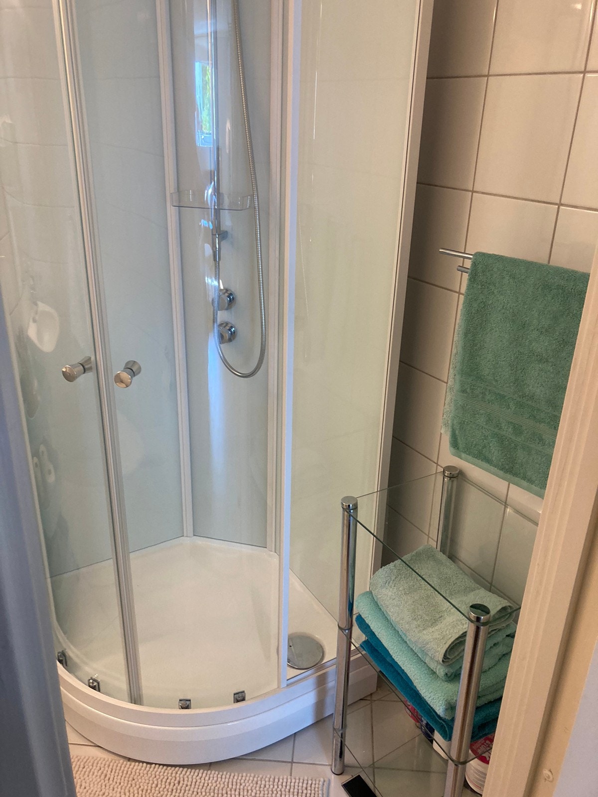 Nytt dusjkabinett 2024 Galleribilde