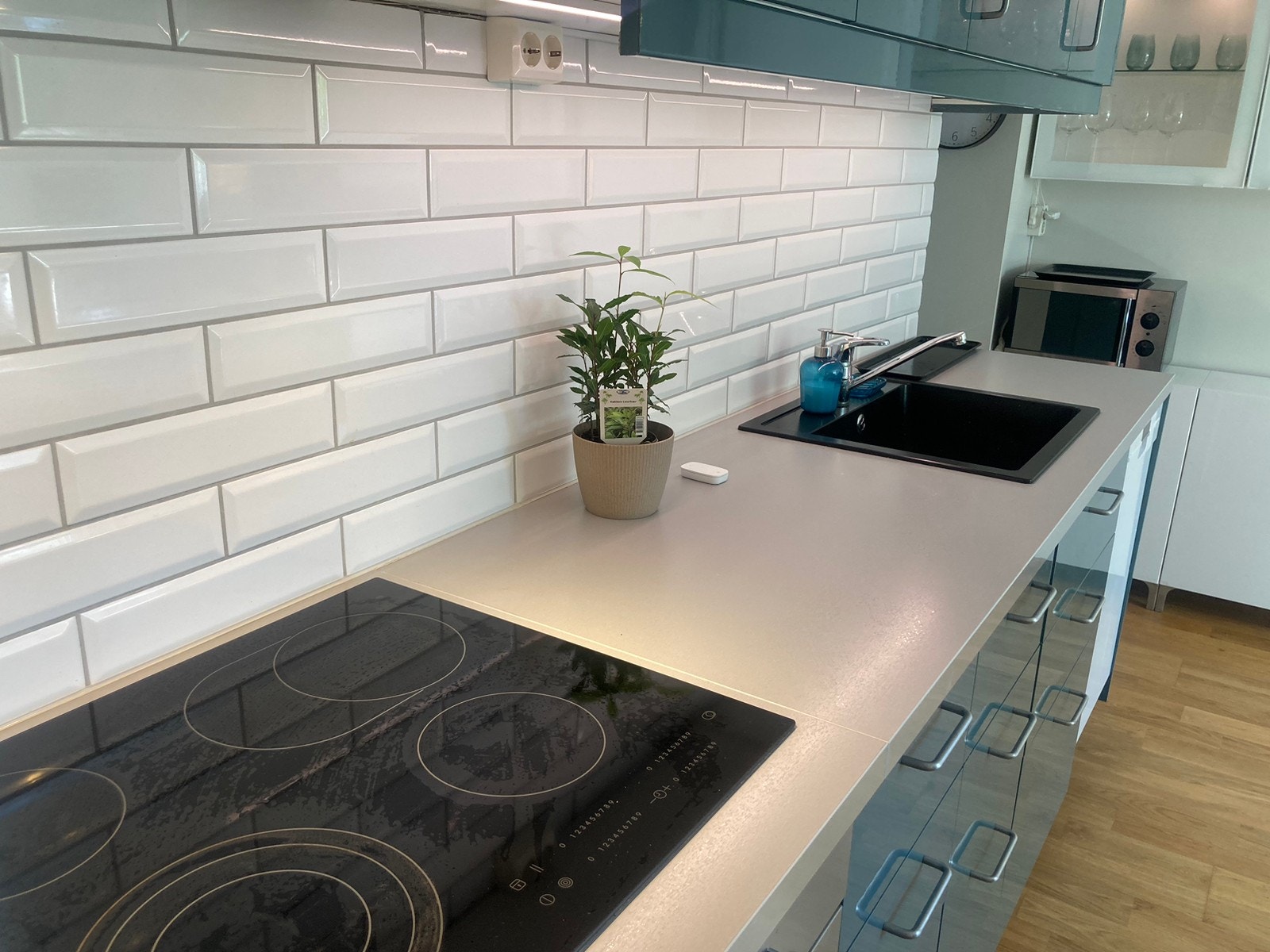 Keramisk topp, oppvaskmaskin 45 cm Galleribilde