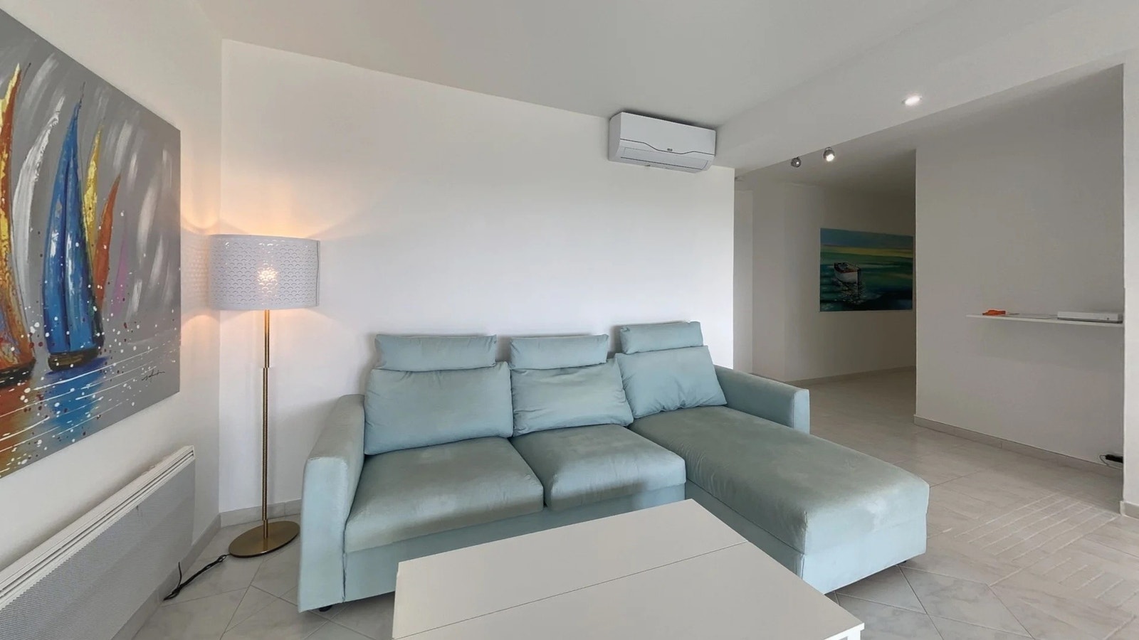 Dobbel sovesofa i stue Galleribilde