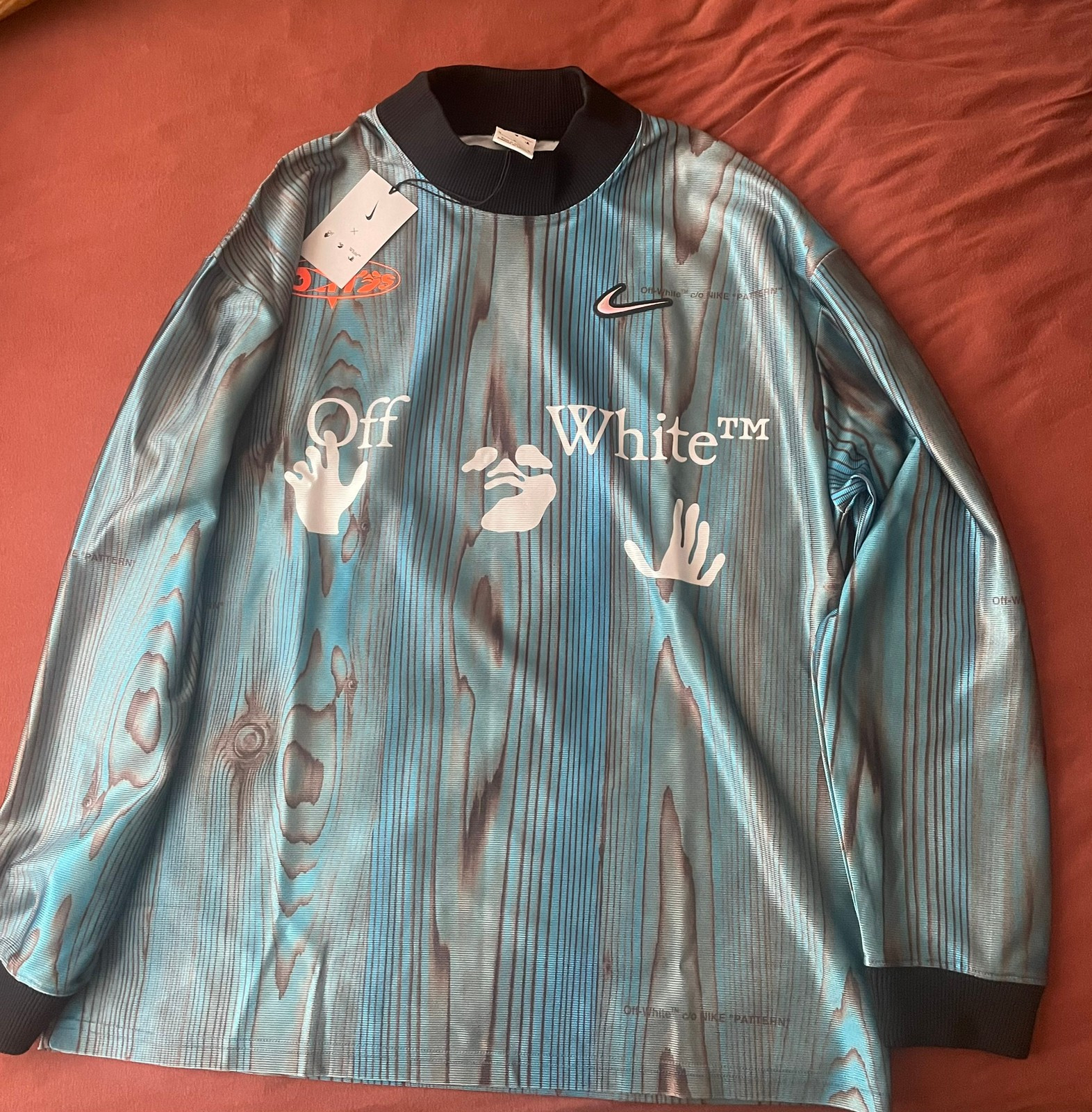OFF-WHITE X NIKE 001 SOCCER JERSEY BLUE | FINN-torget OFF-WHITE X NIKE 001 SOCCER JERSEY BLUE | FINN-torget