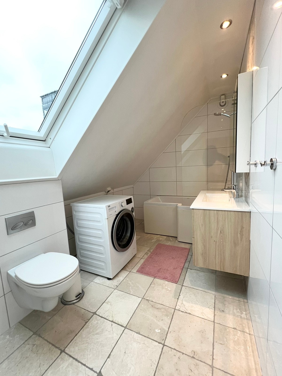 Fliselagt bad Galleribilde