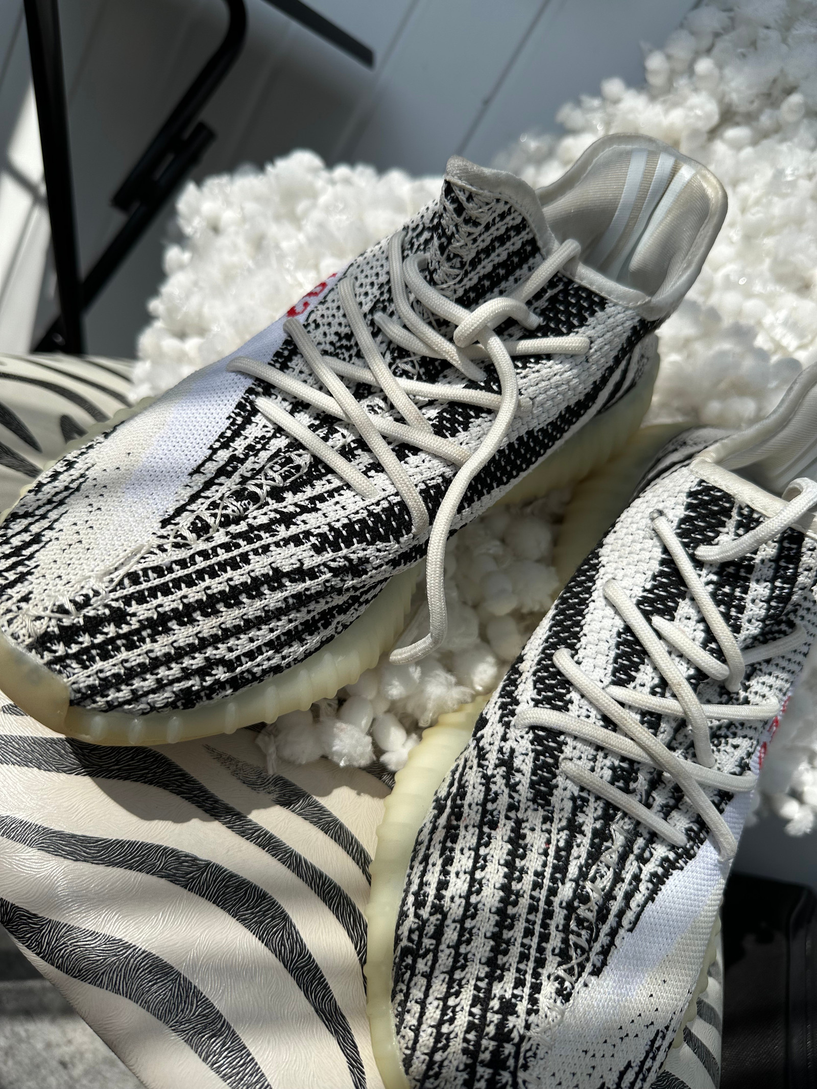 Adidas yeezy zebra boost 350 str fr 42 8 FINN torget