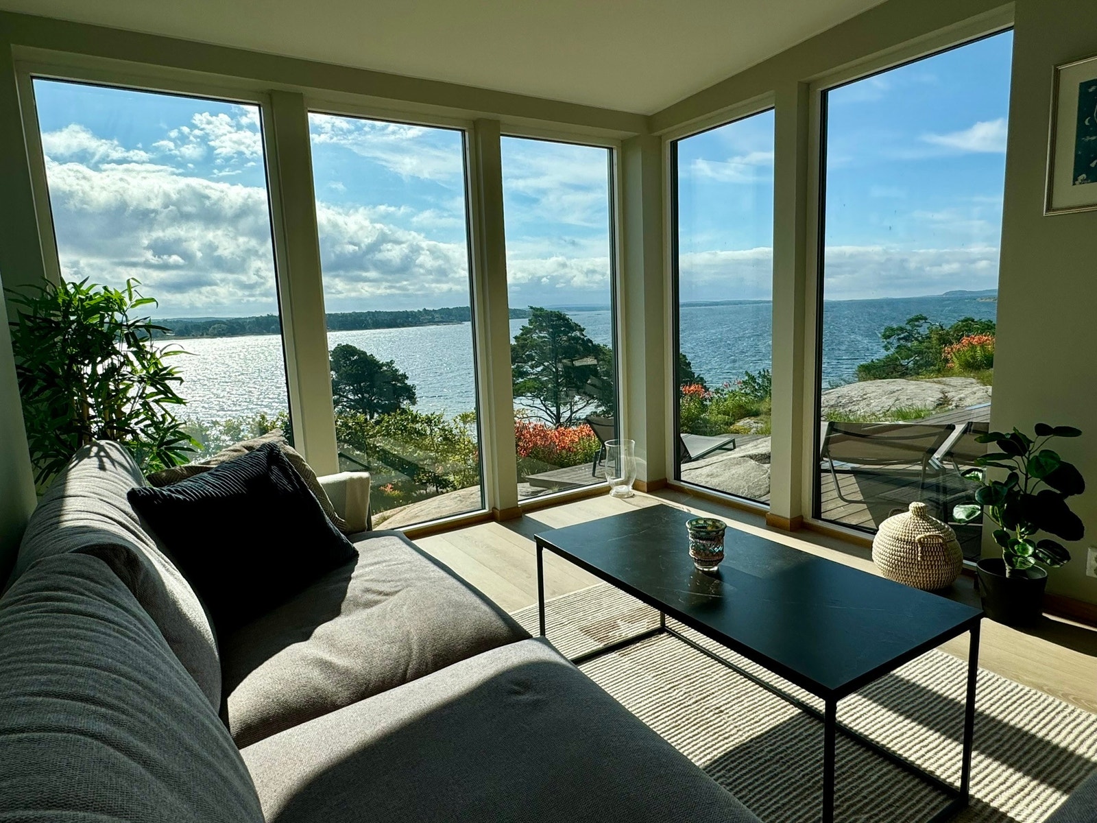 Stue med panorama utsikt Galleribilde