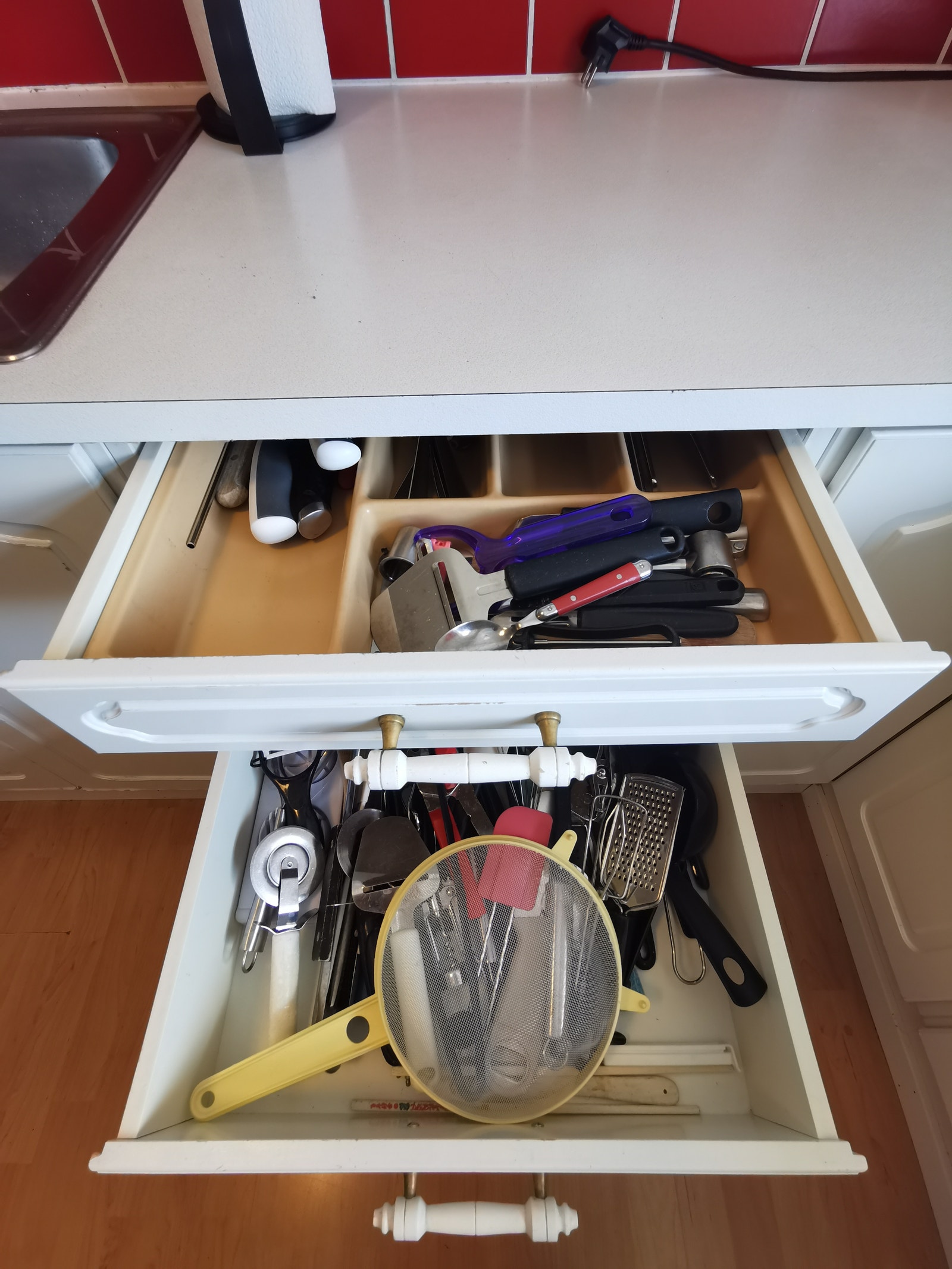 Bestikk og redskaper Galleribilde