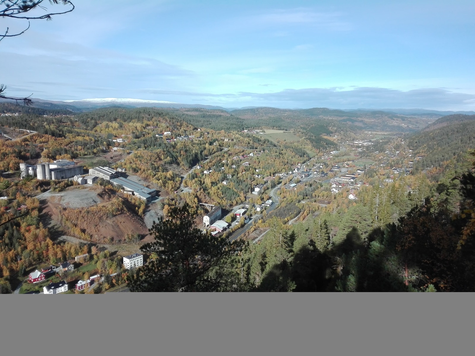 Utsikt nordover fra Gråhammeren over Løkken Verk.
Flotte turmuligheter i nærområdet. Galleribilde