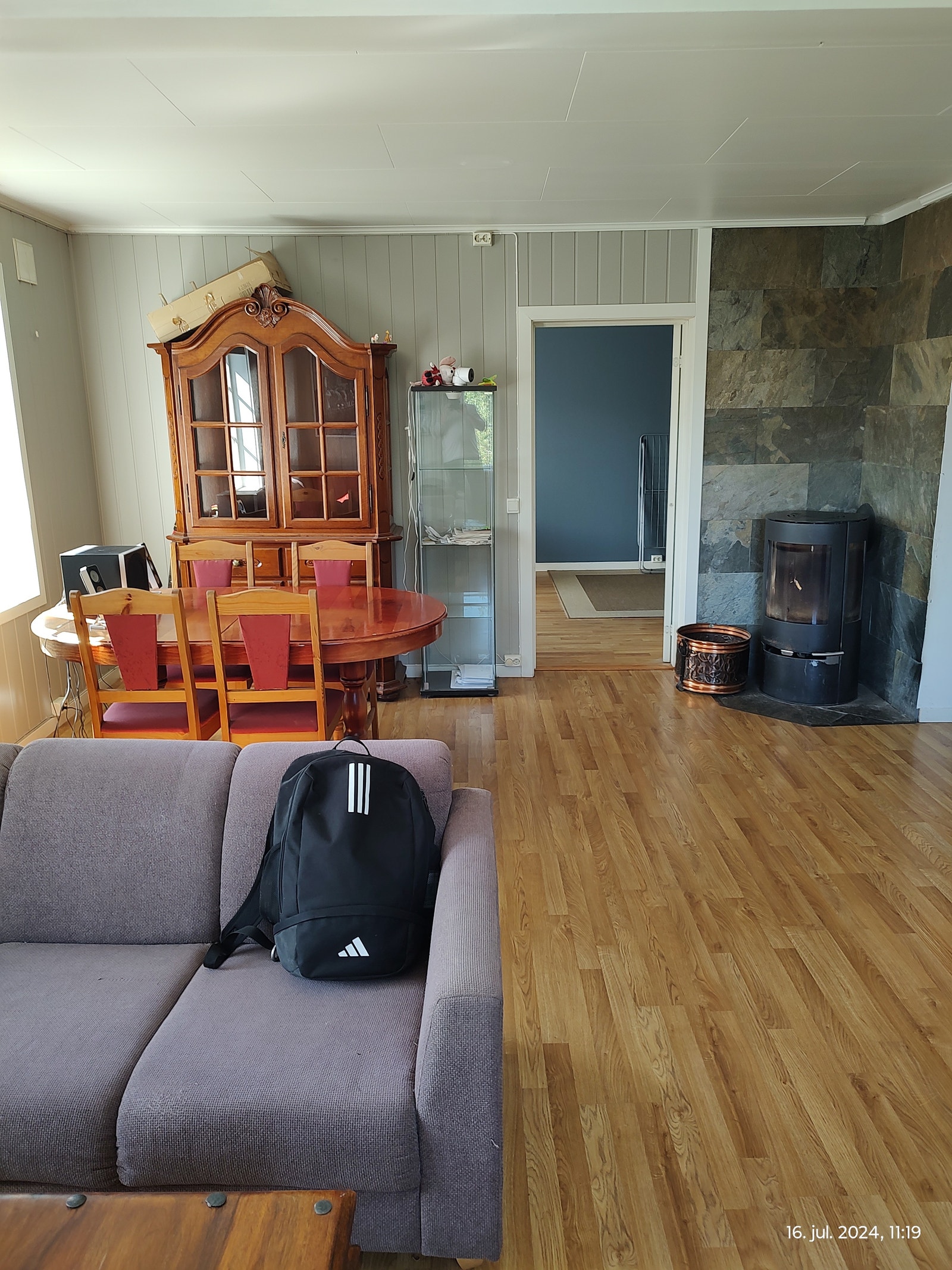 vedovn er renovert og kjekt å ha på kaldeste vinteren. Galleribilde