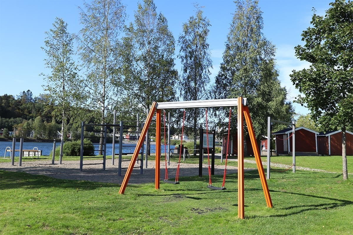 Kort vei til Sundet hvor det også er aktivitetspark. Galleribilde